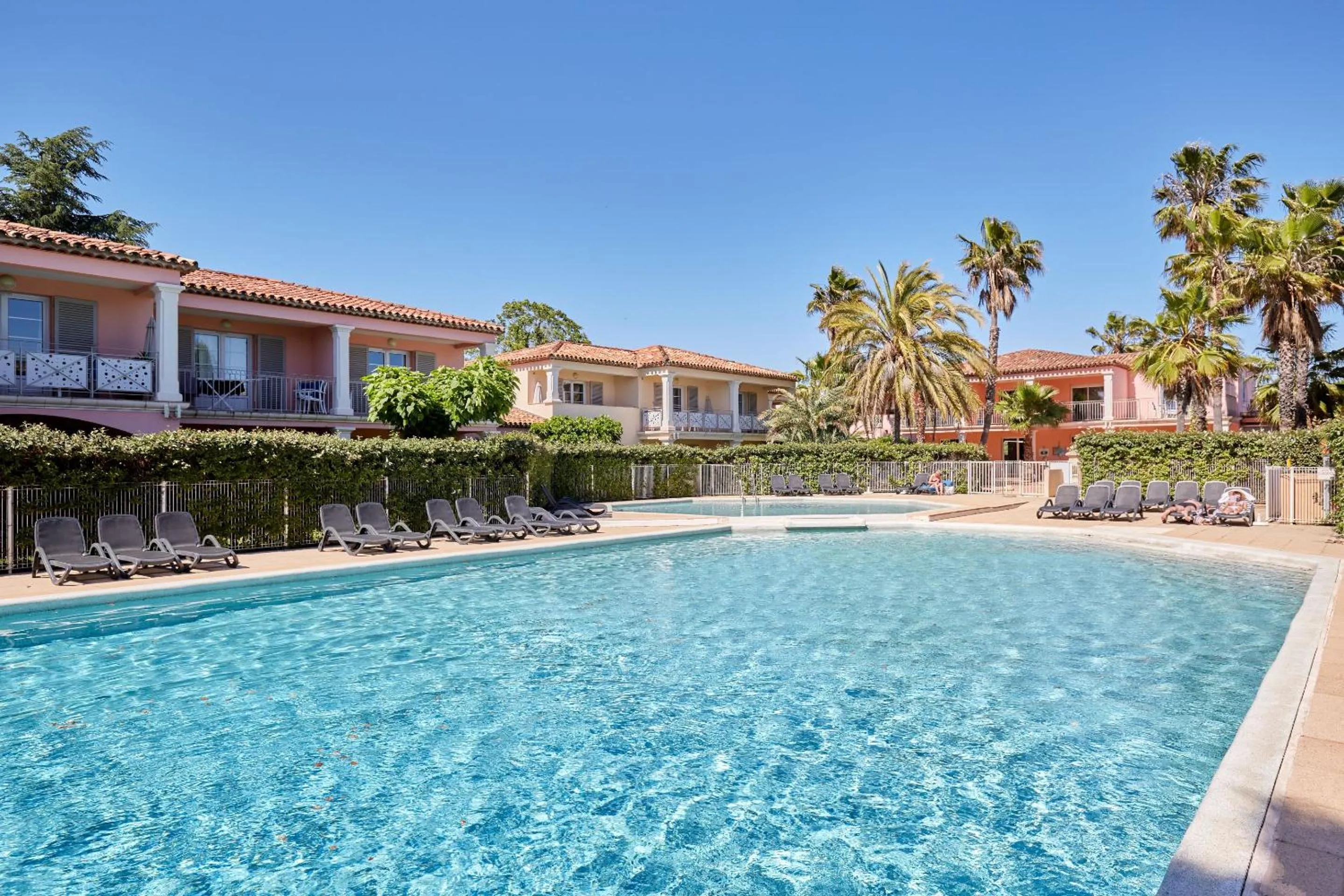 Swimming pool in Résidence Odalys La Palmeraie