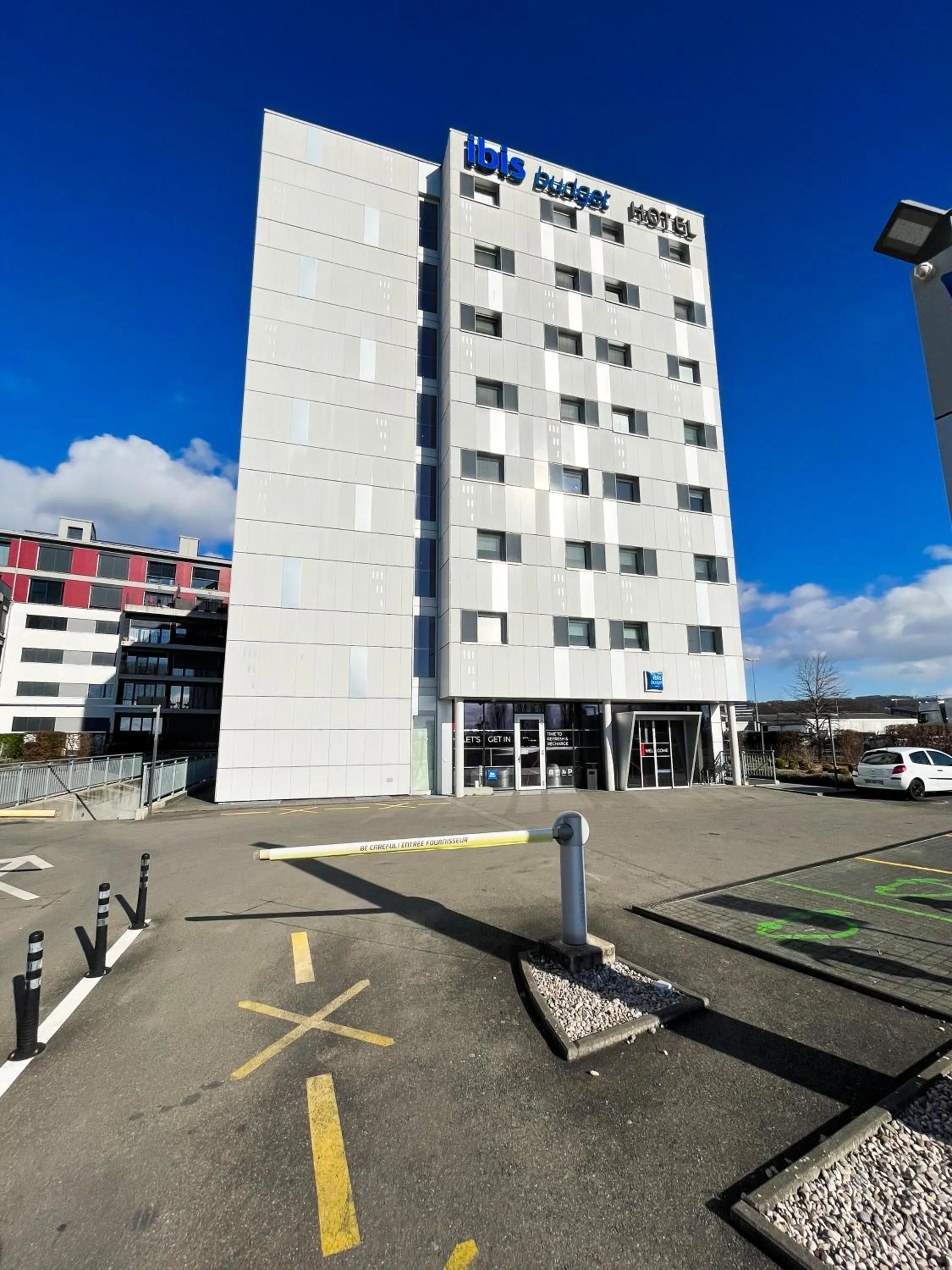 Property building in Ibis budget Lausanne-Bussigny