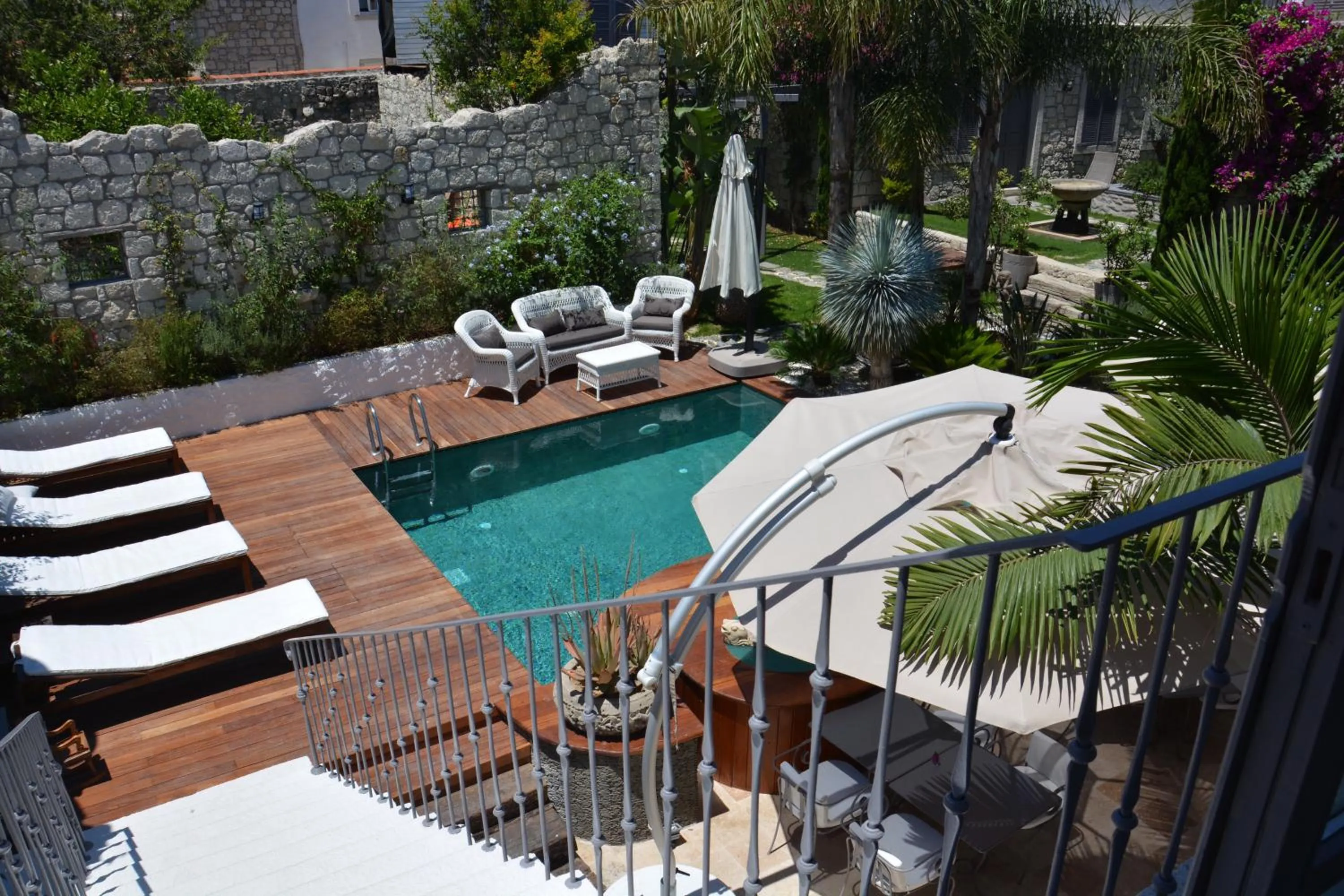 Pool view in Alaçatı Ala Hotel - Special Category