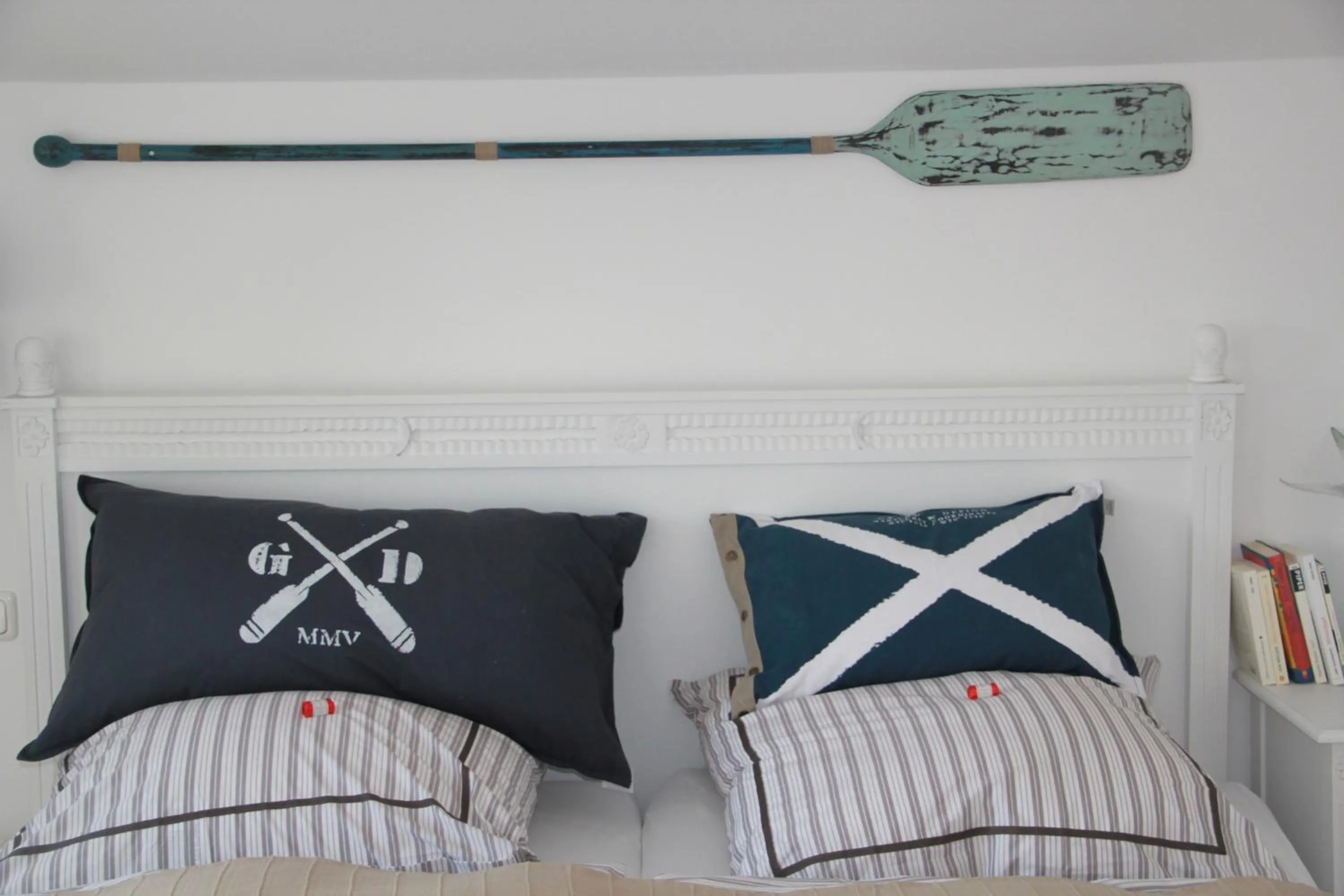 Decorative detail, Bed in Hotel Lili Marleen