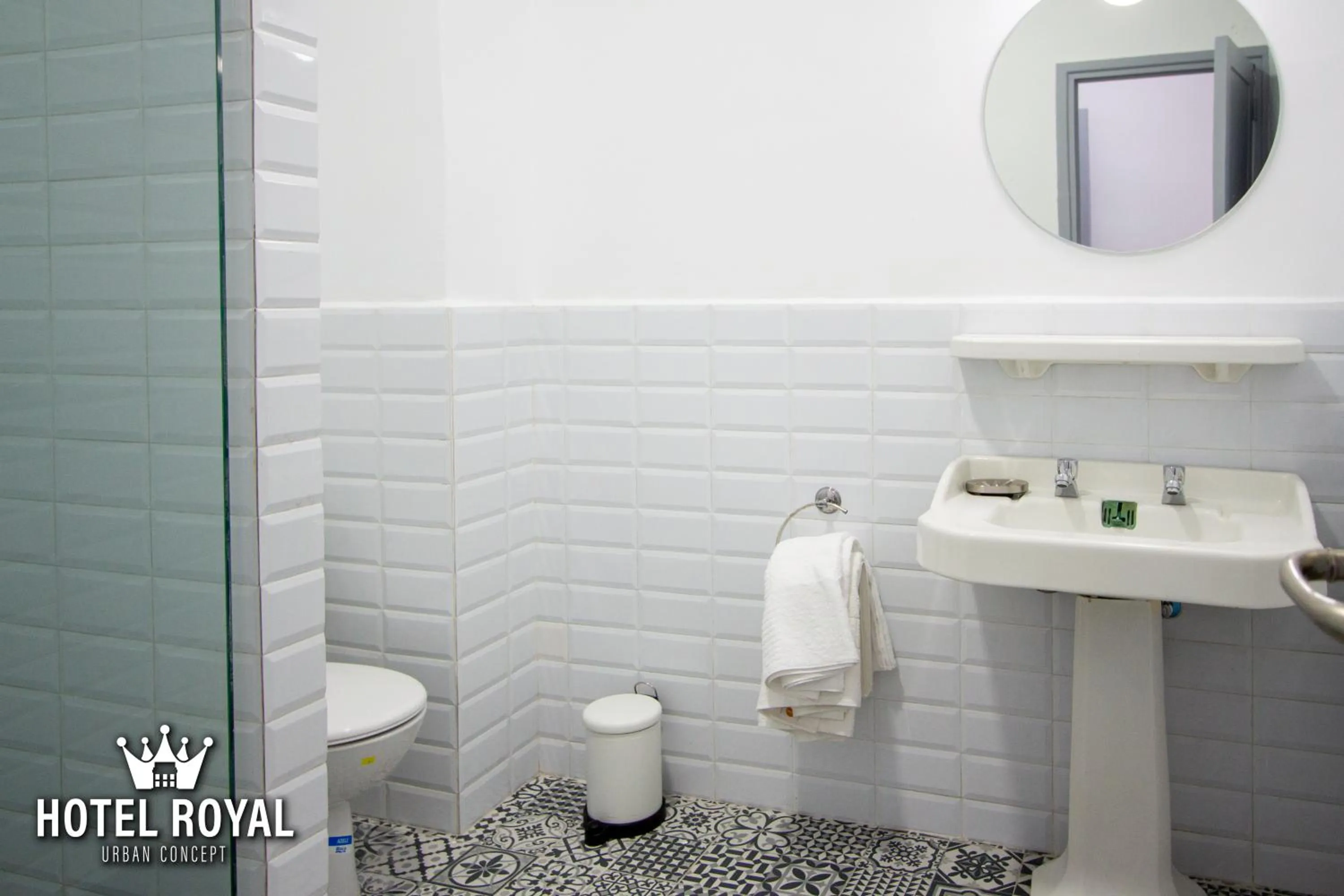 Bathroom in Hôtel Royal Urban Concept