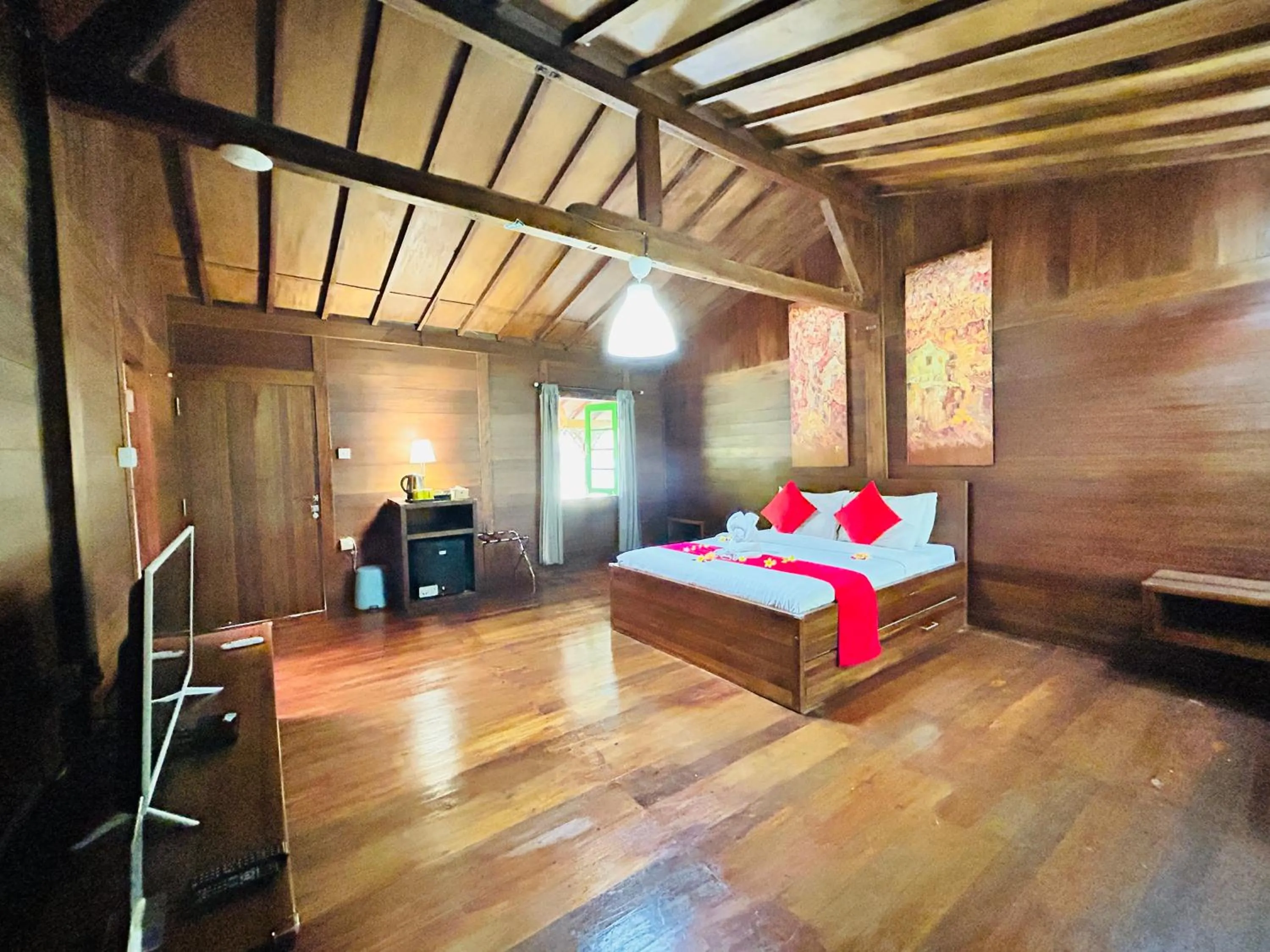 Bedroom, Bed in Avery Coconut Island Waterpark Beach Resort Carita