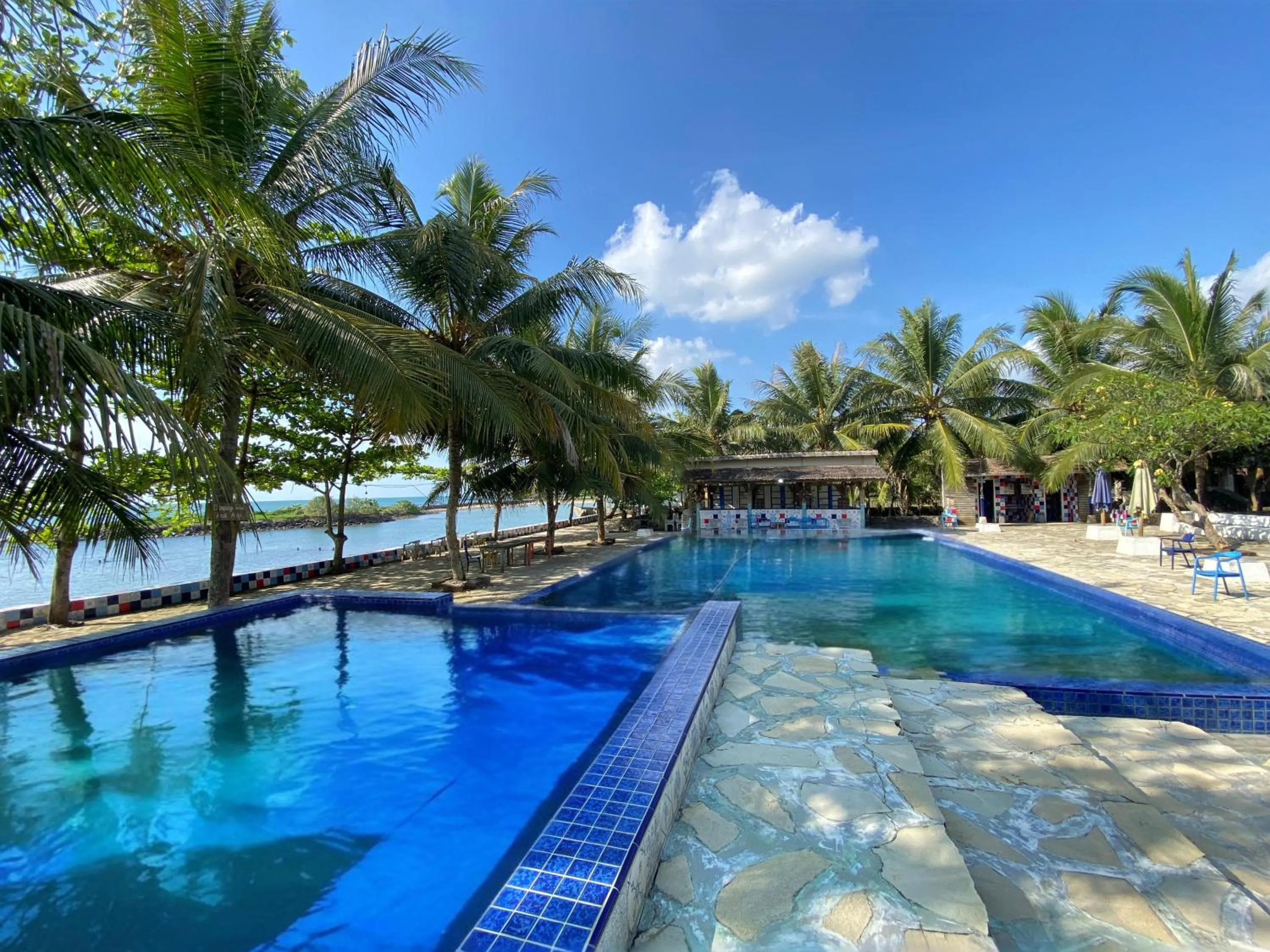 Swimming pool in Avery Coconut Island Waterpark Beach Resort Carita