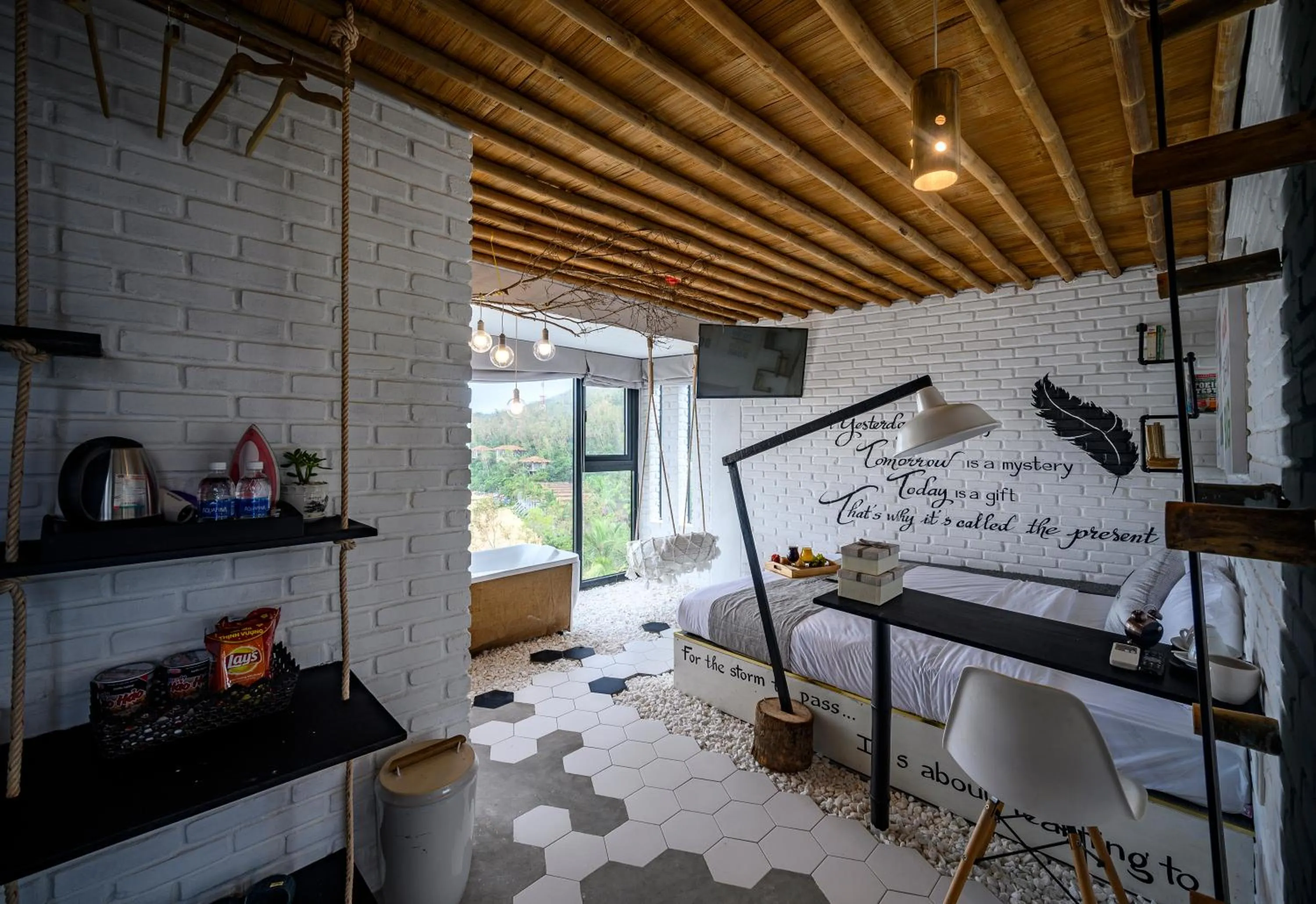 Bedroom in Mira Bãi Xếp Quy Nhơn - The Hidden Jewel