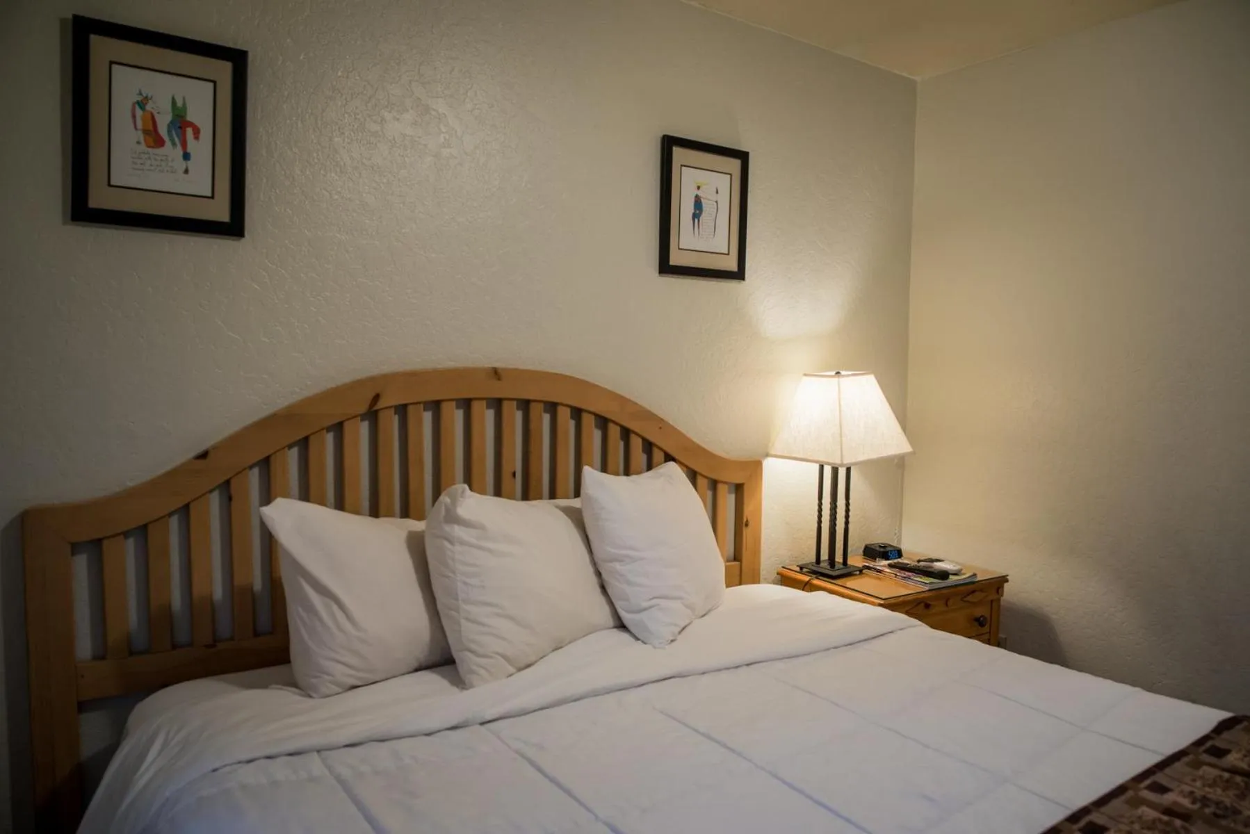 Bed in Big Pines Mountain House