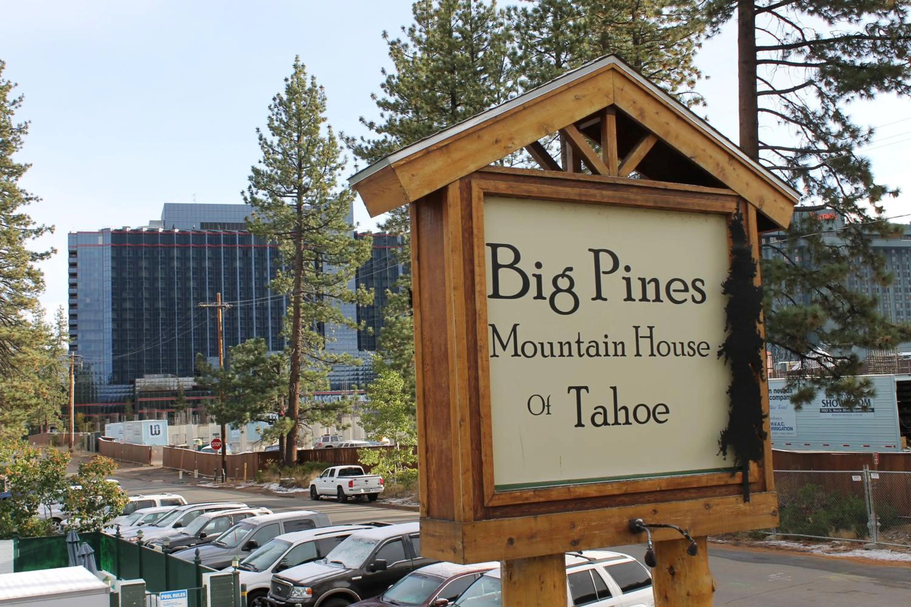 Logo/Certificate/Sign in Big Pines Mountain House