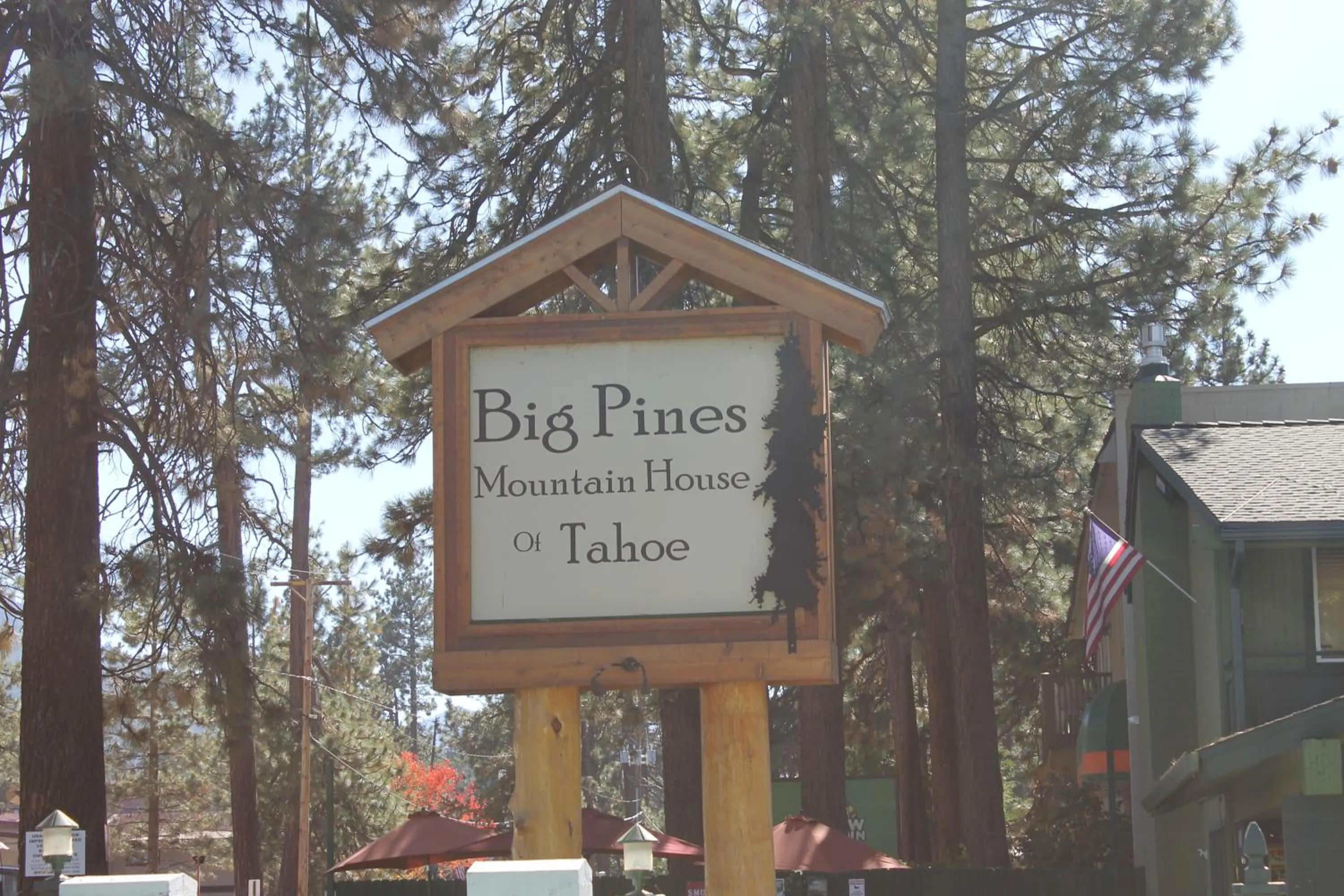 Logo/Certificate/Sign in Big Pines Mountain House