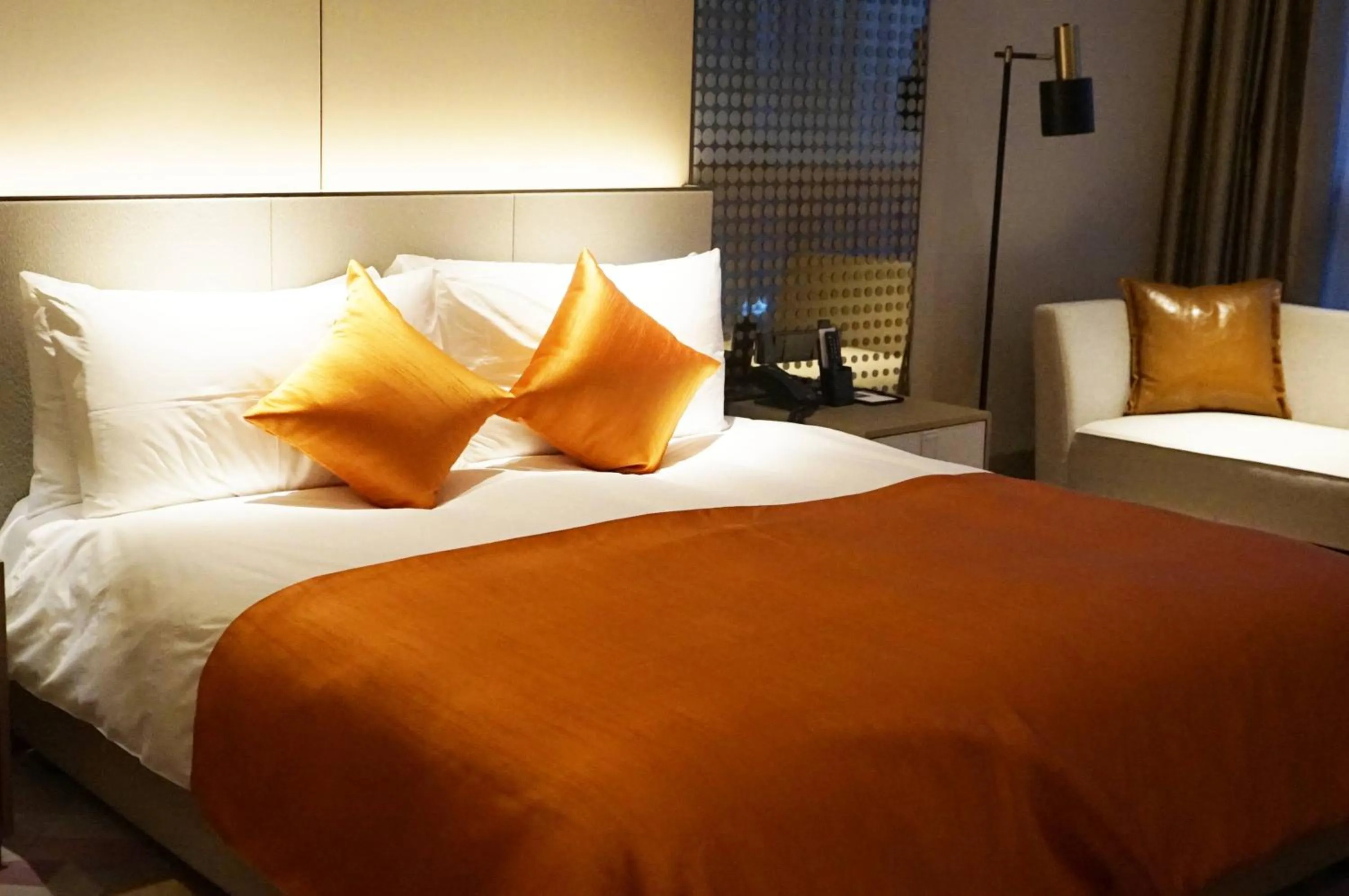Bed in The QUBE Hotel Ningbo North