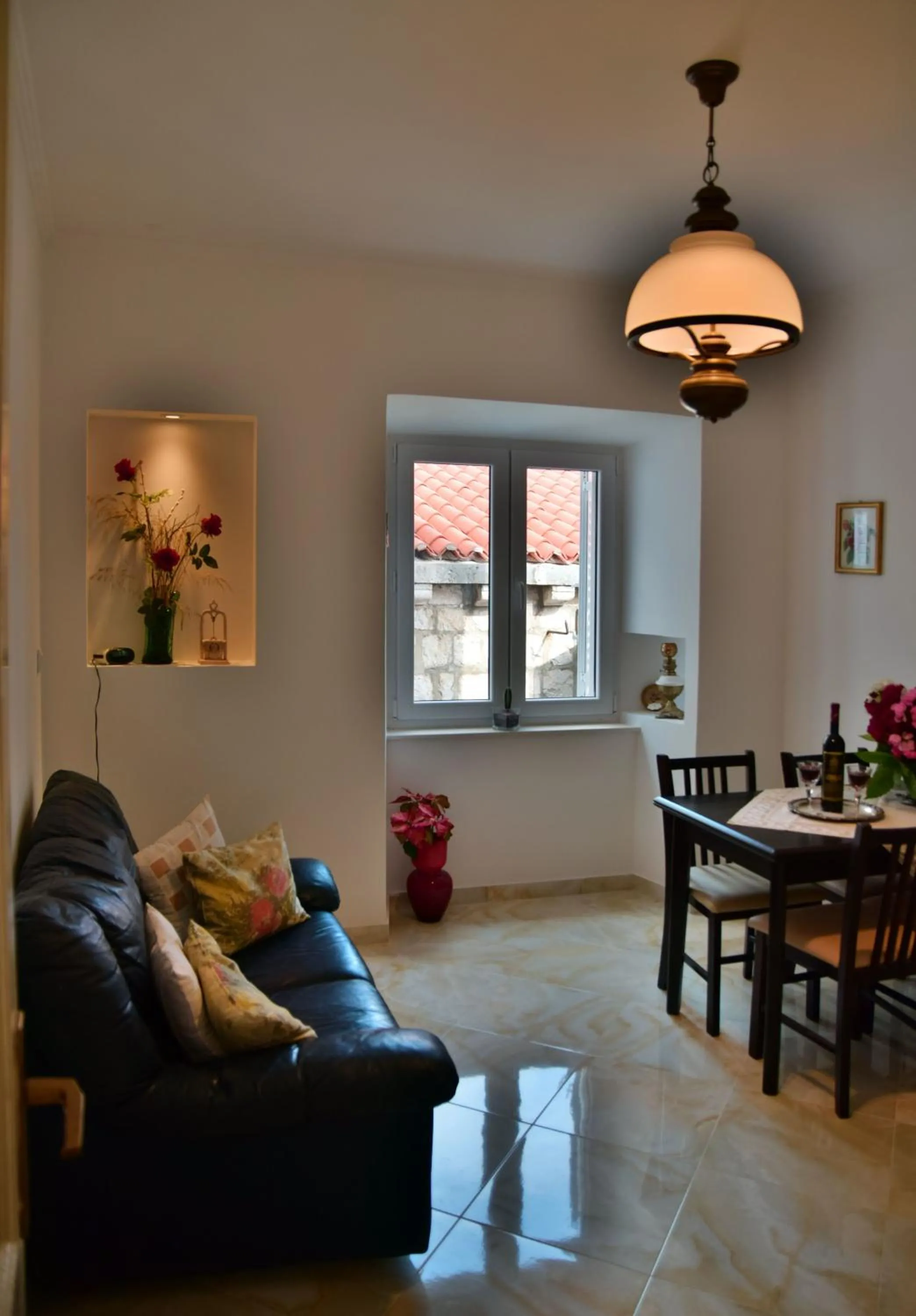 Day in Apartment Dona Vesna
