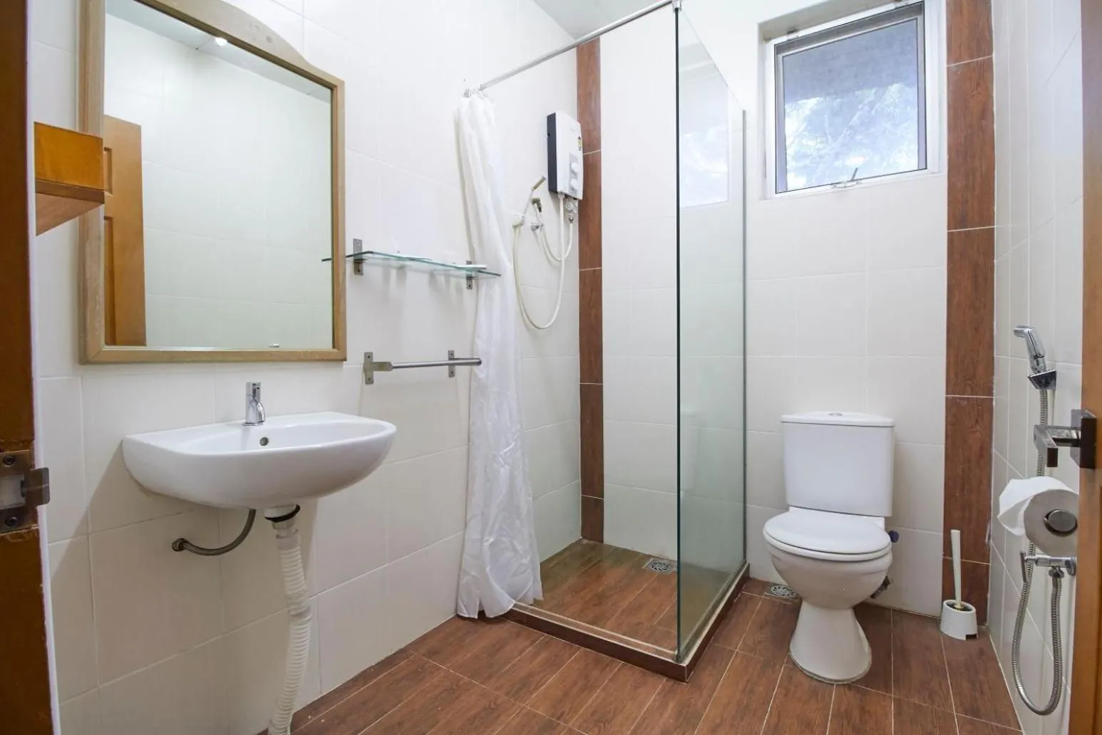 Bathroom in Bellevue The Penang Hill Hotel, Bukit Bendera