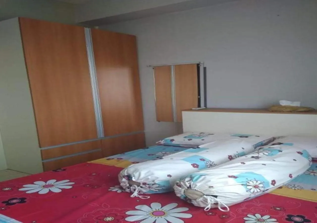 Property building, Bed in The Edge By Orin