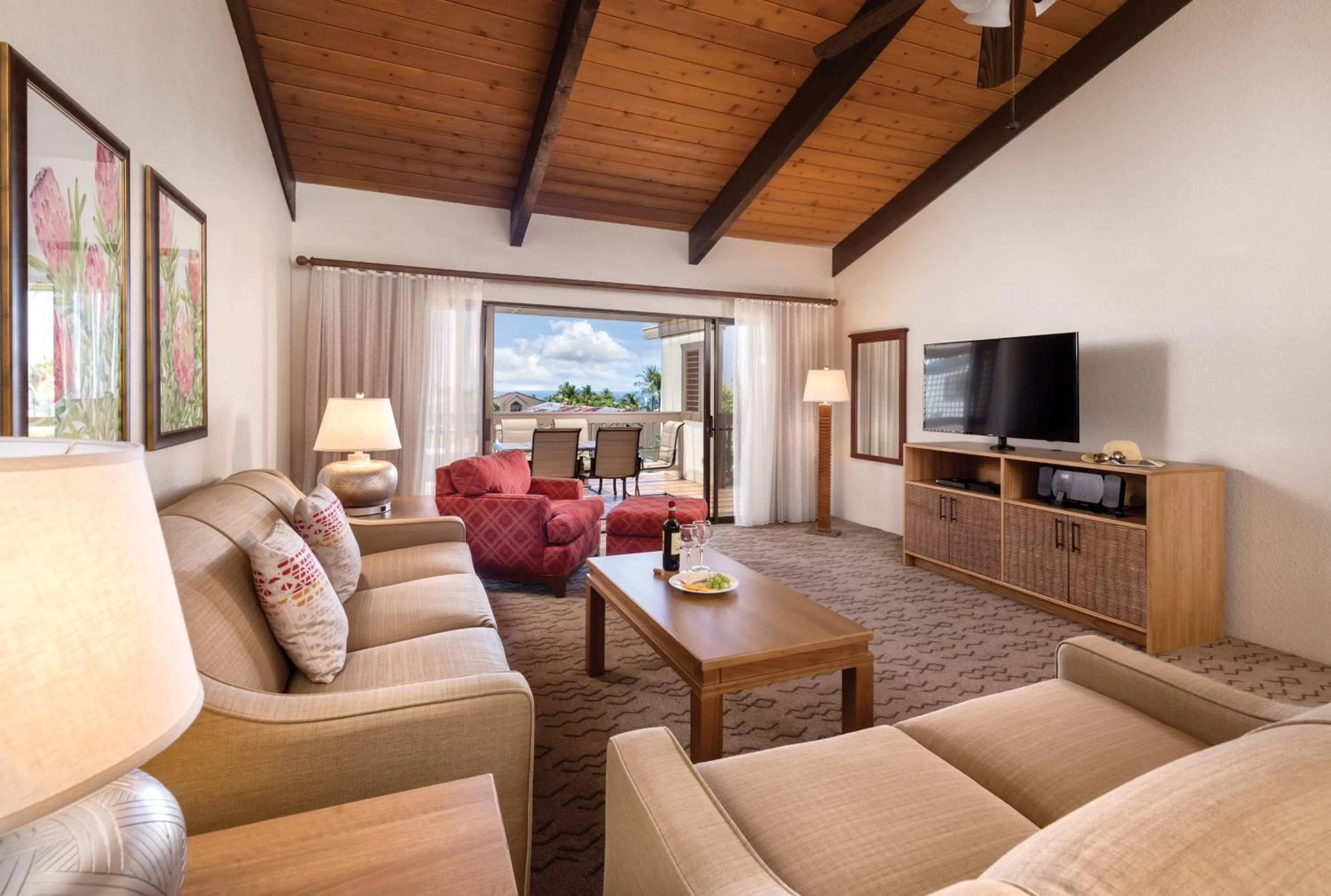 Living room in Kona Coast Resort