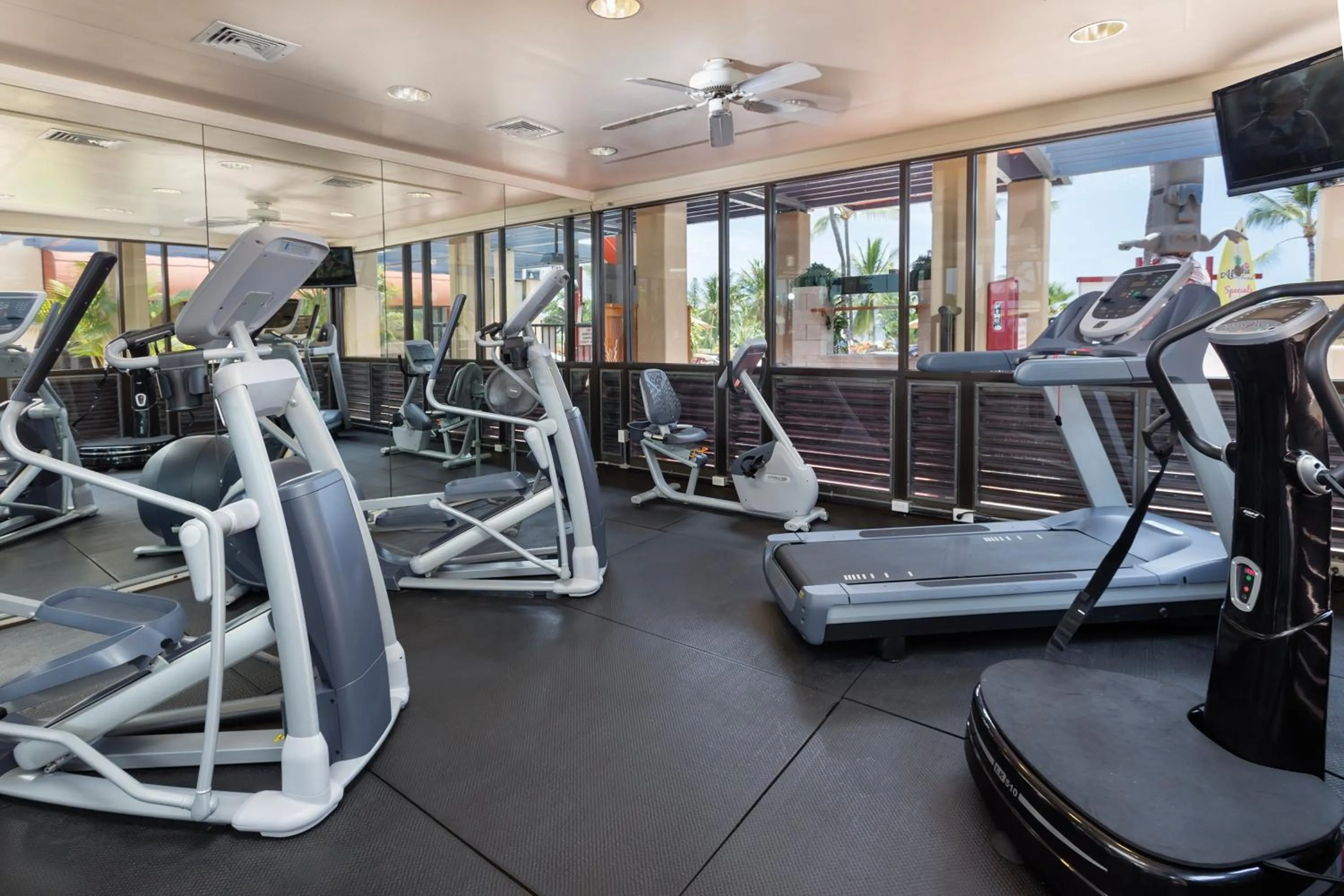Fitness centre/facilities in Kona Coast Resort