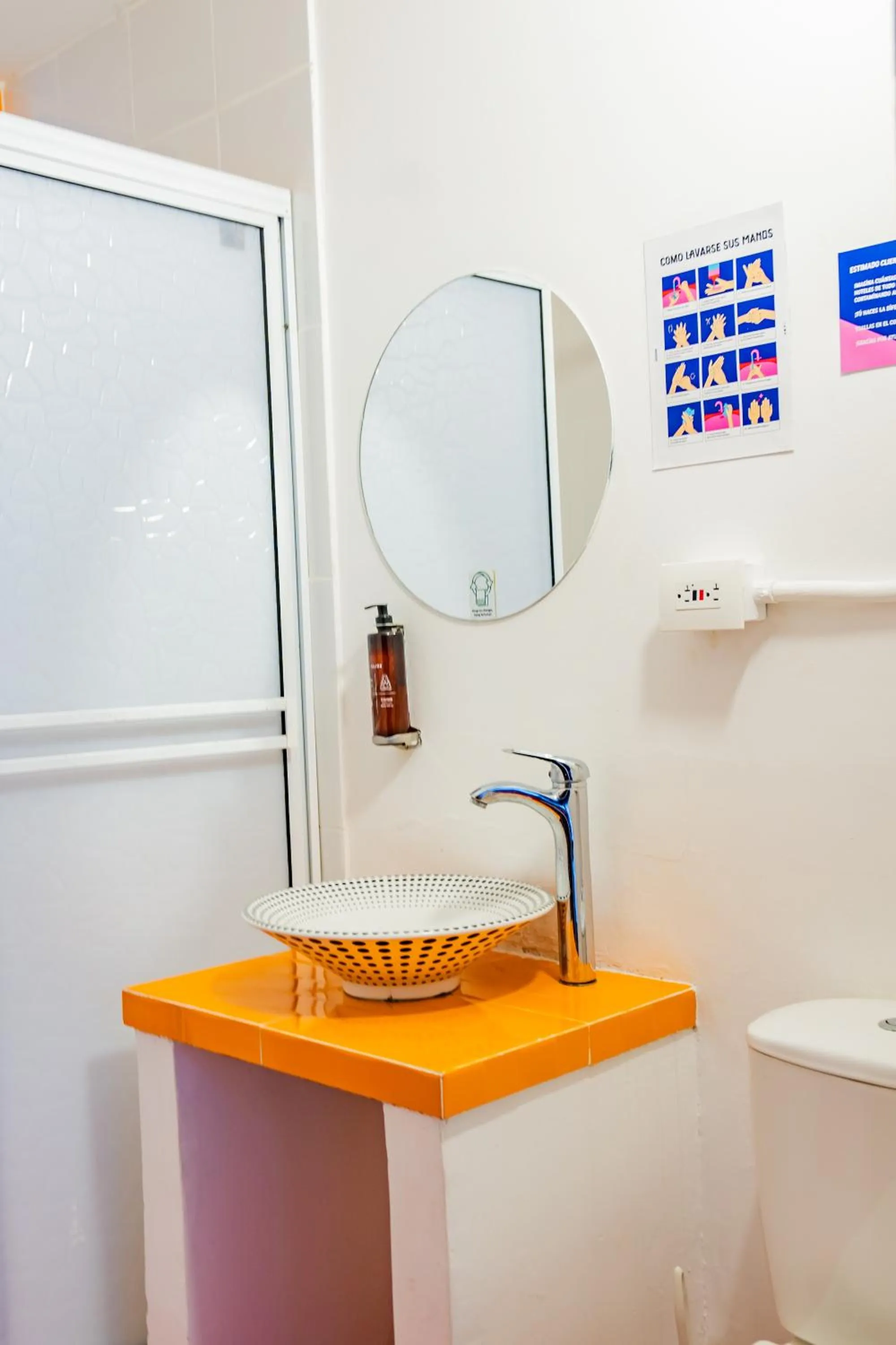 Bathroom in Socialtel Palomino