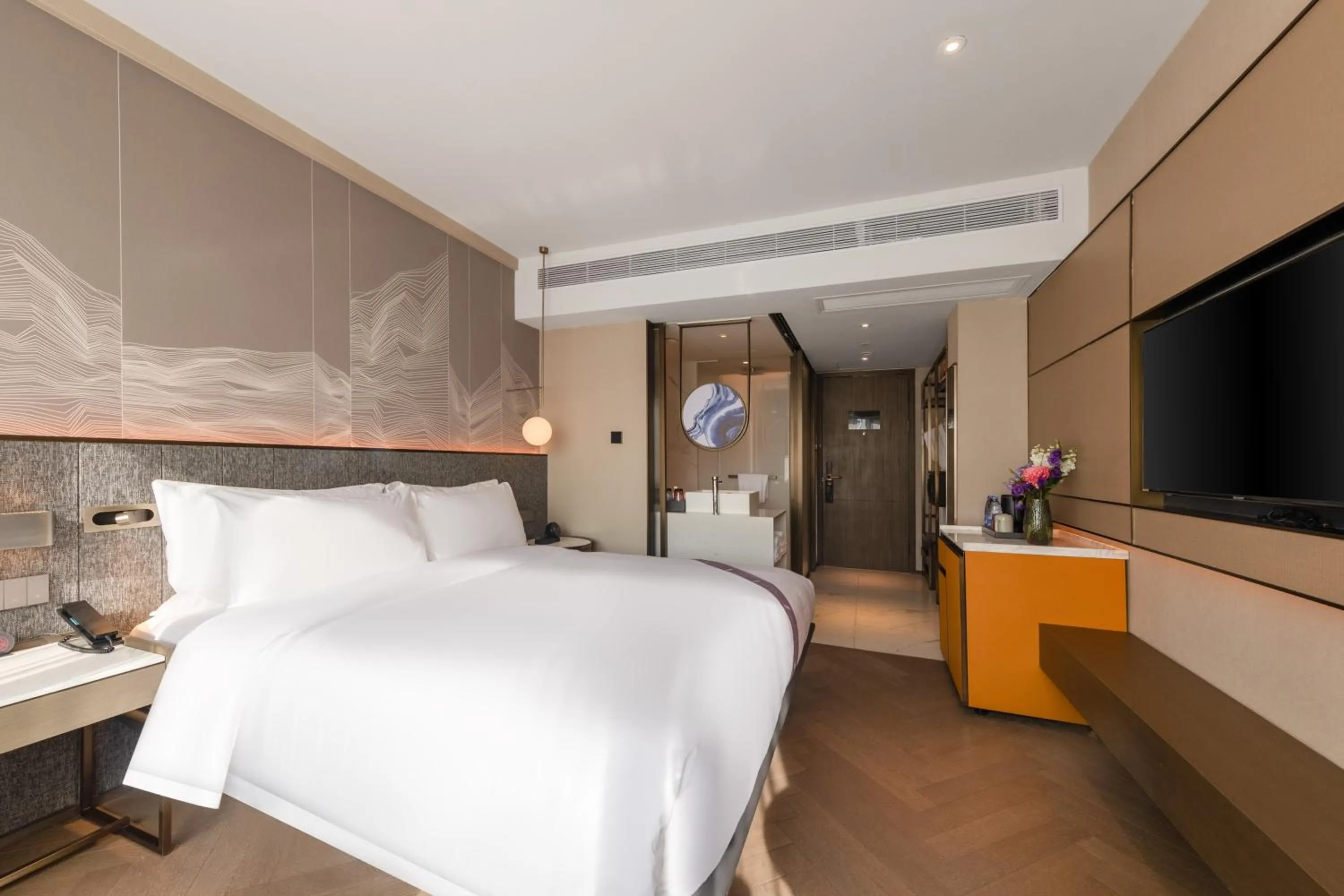 Photo of the whole room, Bed in Amber East Hotel