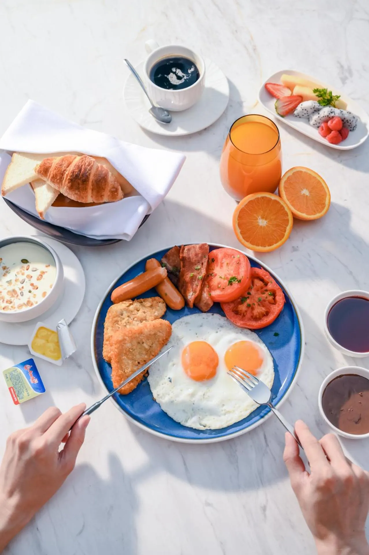 Breakfast in Amber East Hotel