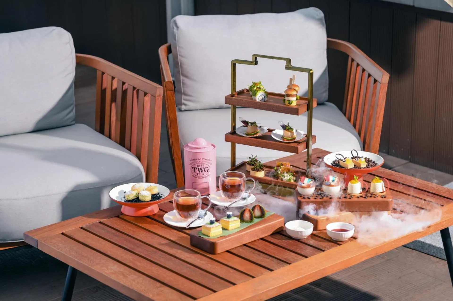 Food in Amber East Hotel