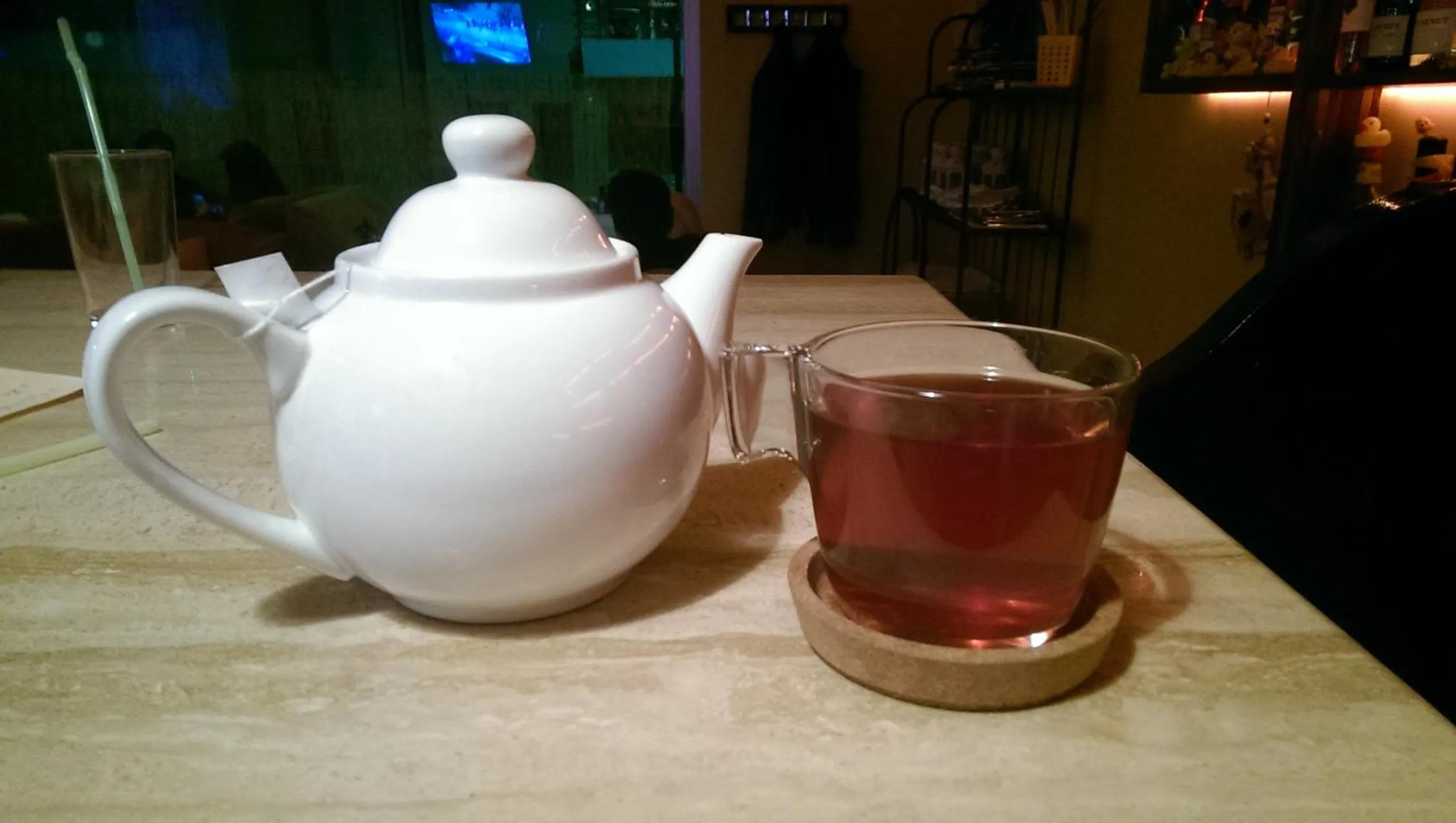 Restaurant/places to eat in RIX Apartments