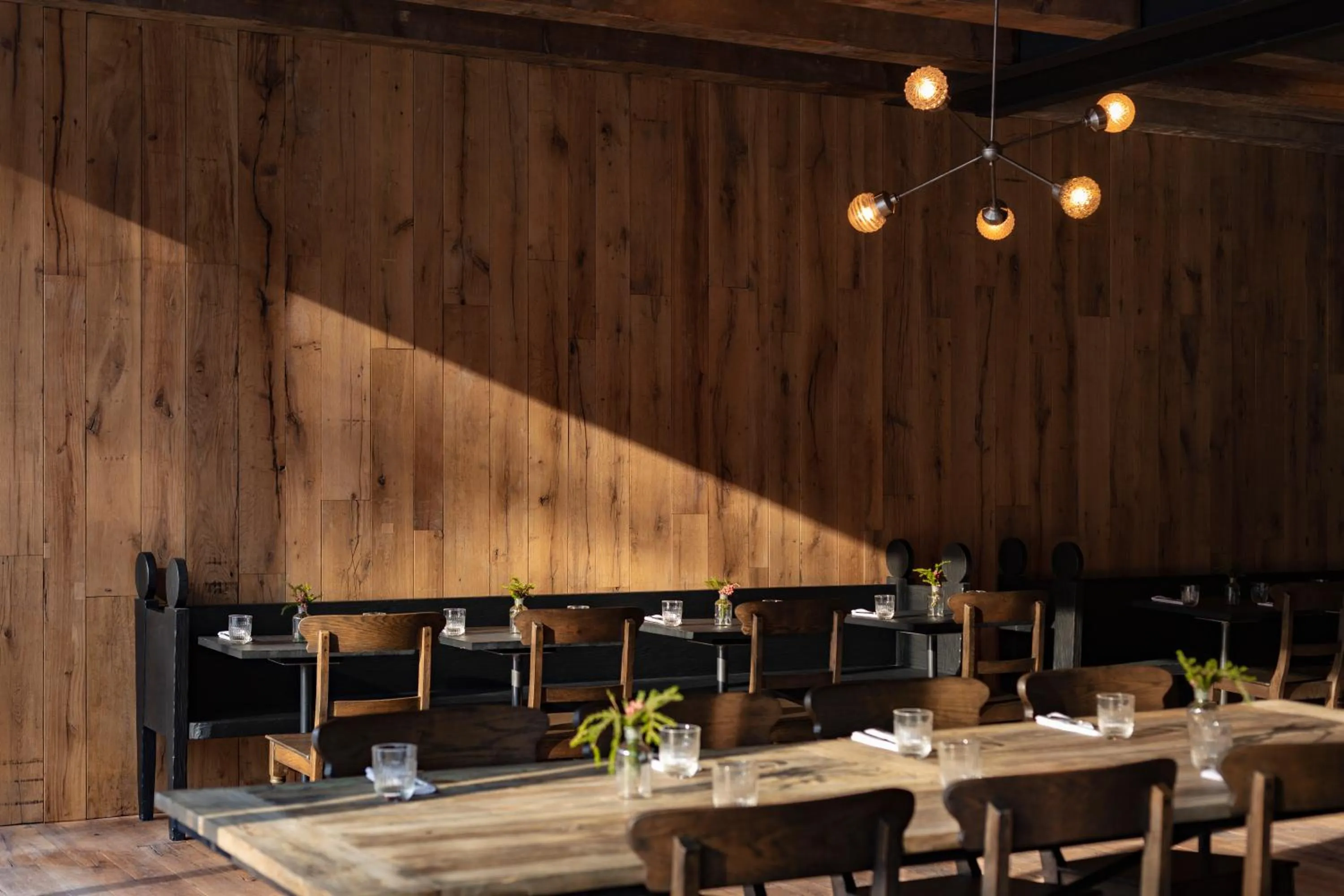 Restaurant/places to eat in Kokhta Bakuriani