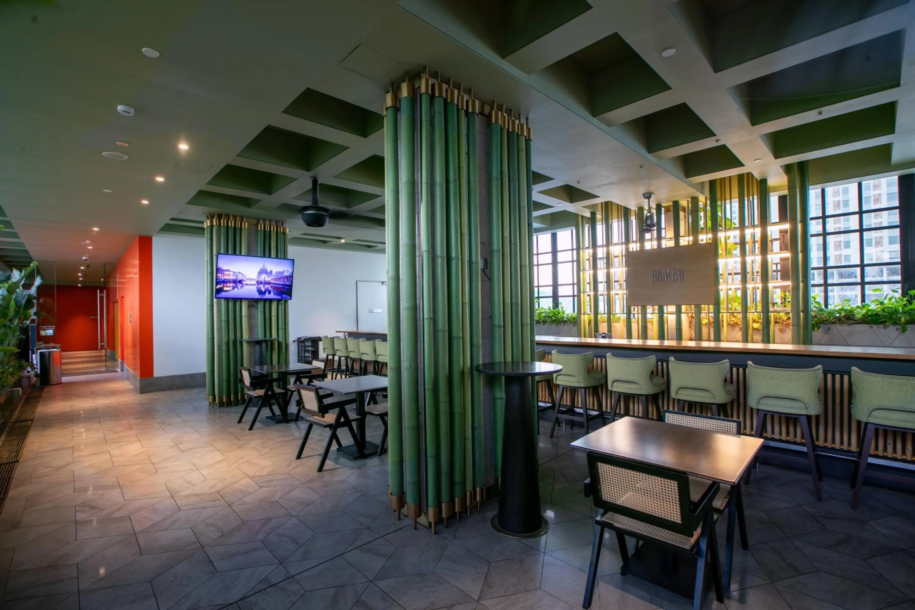 The Upper House, Batu Kawan