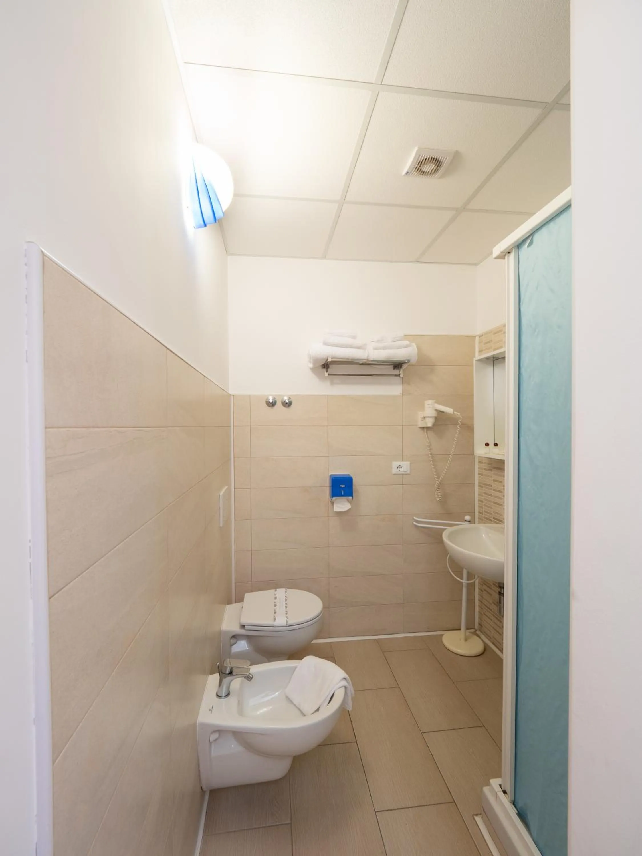 Bathroom in Hotel Blurelda