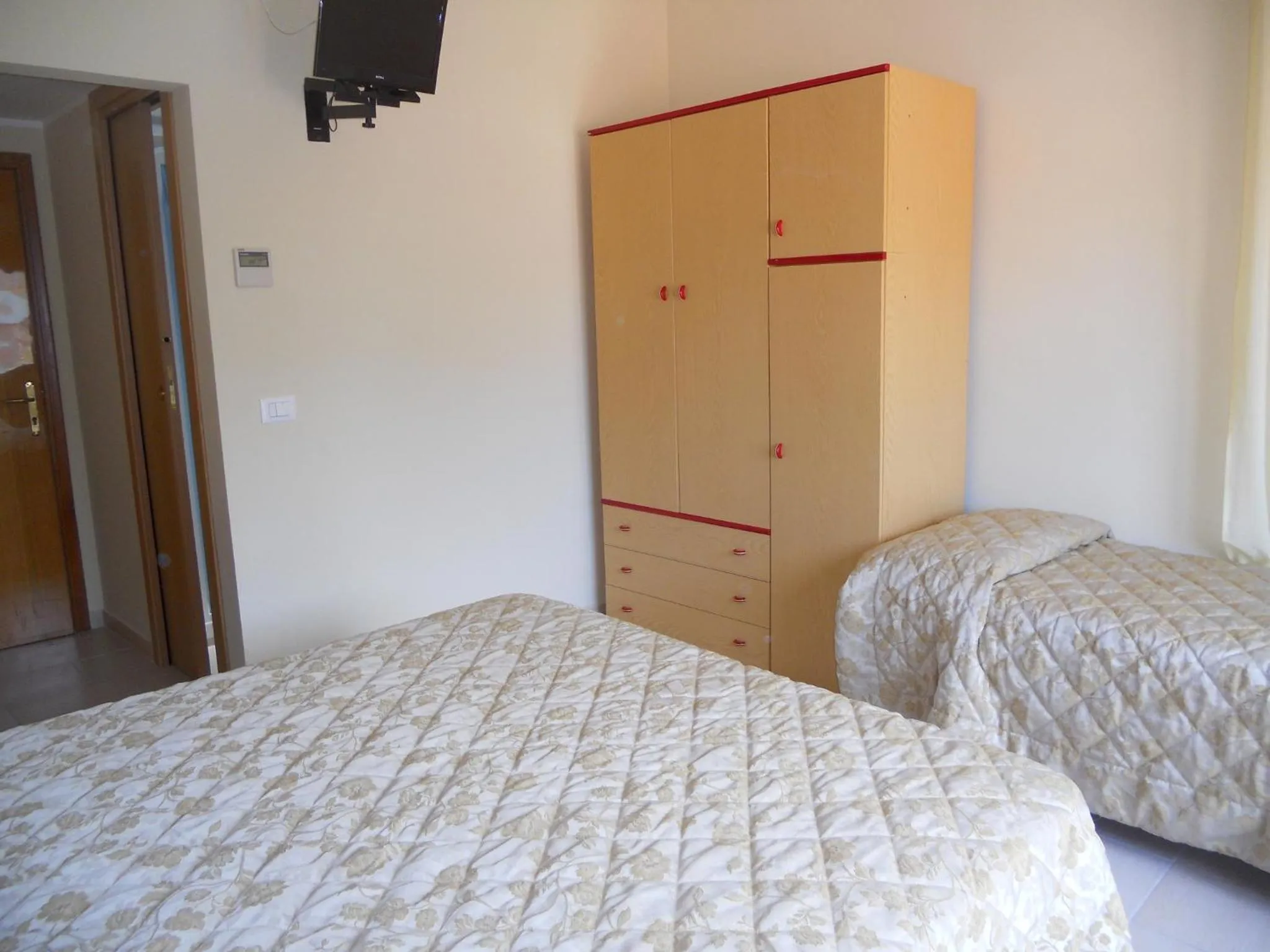 Decorative detail, Bed in Hotel Blurelda