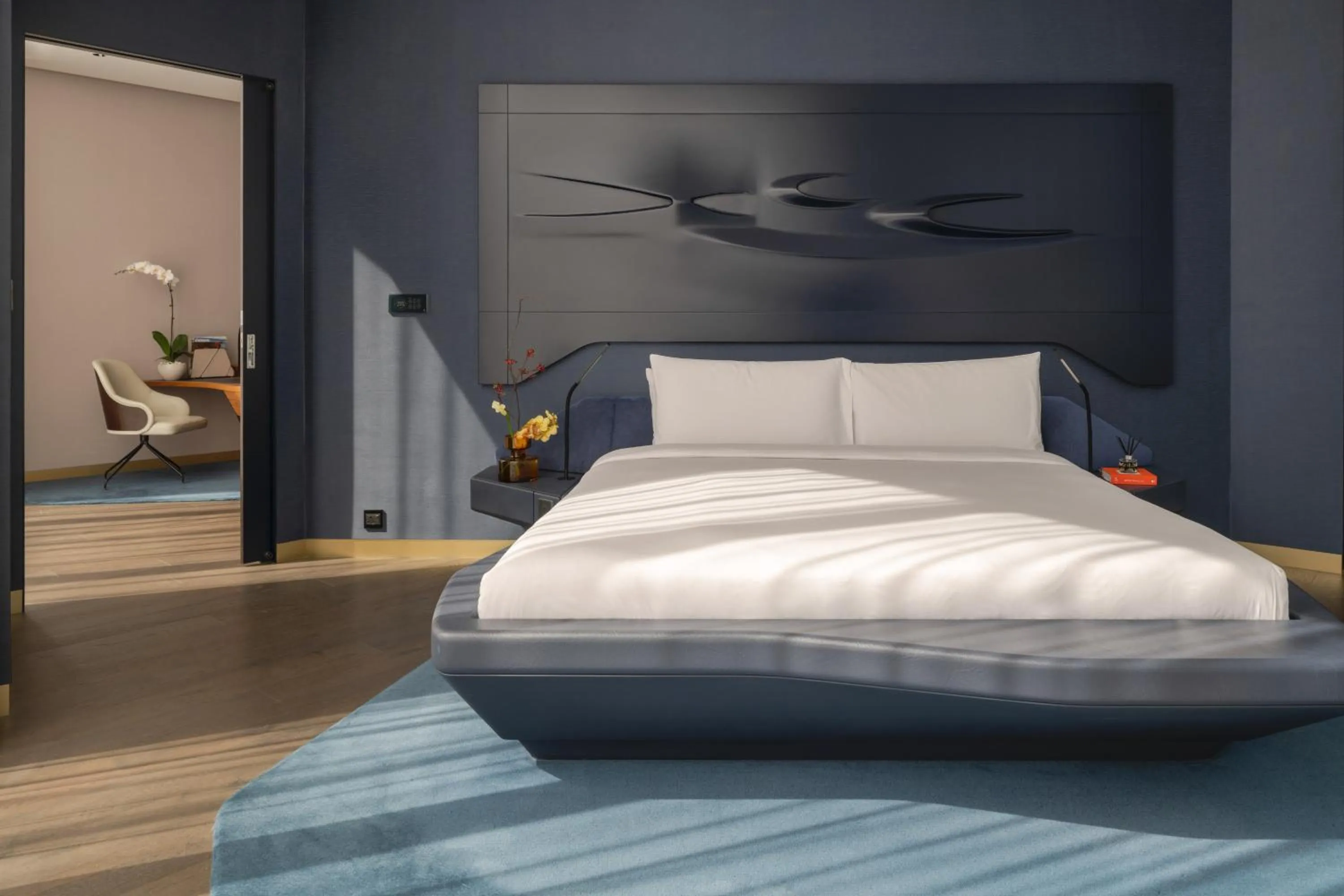 Bed in ME Dubai by Meliá