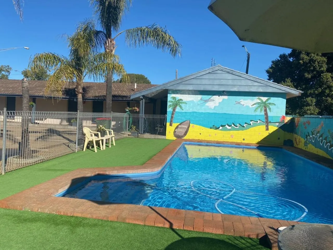 Peppercorn motor inn