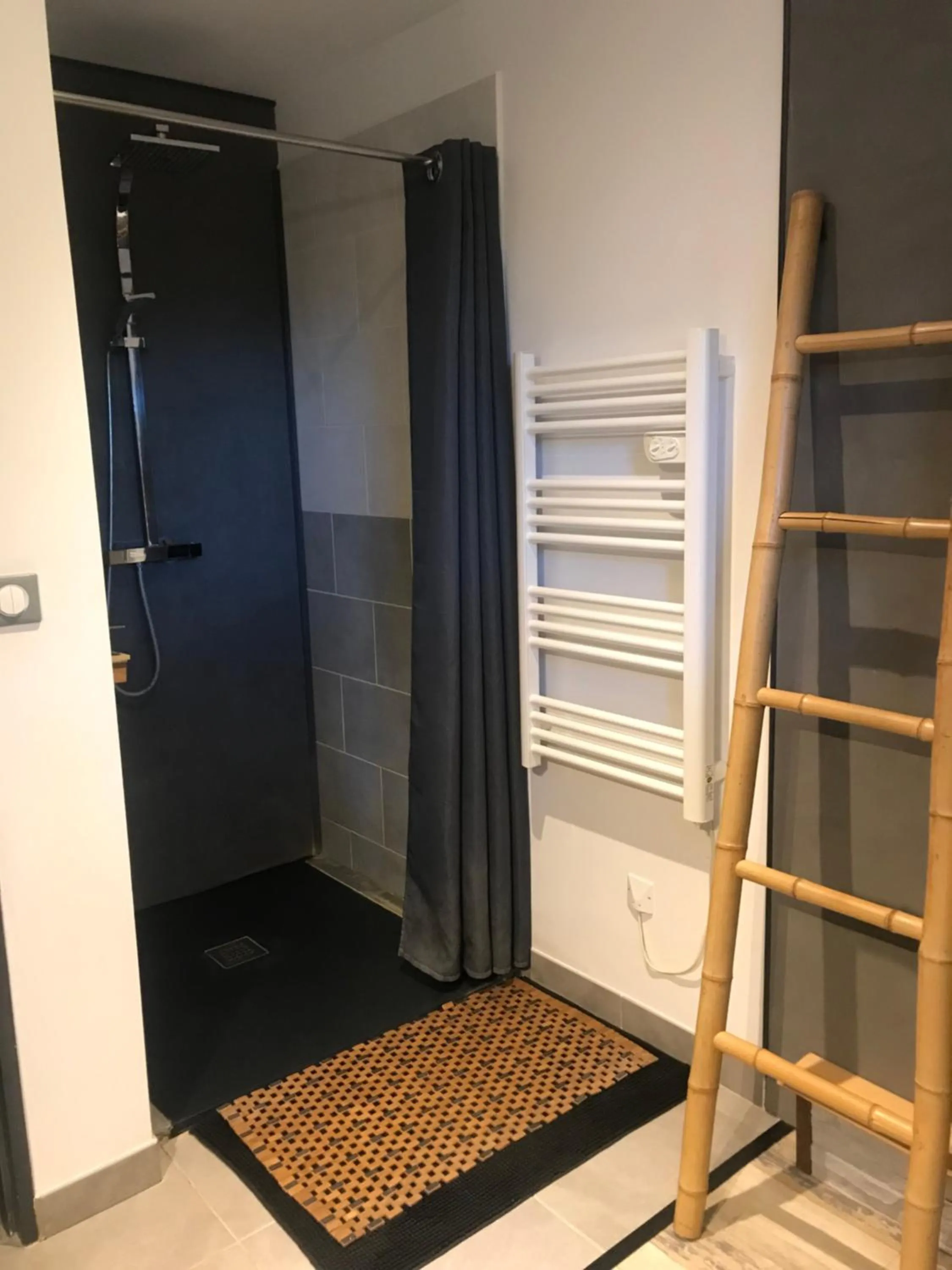 Bed in Cévennes / Méditerranée