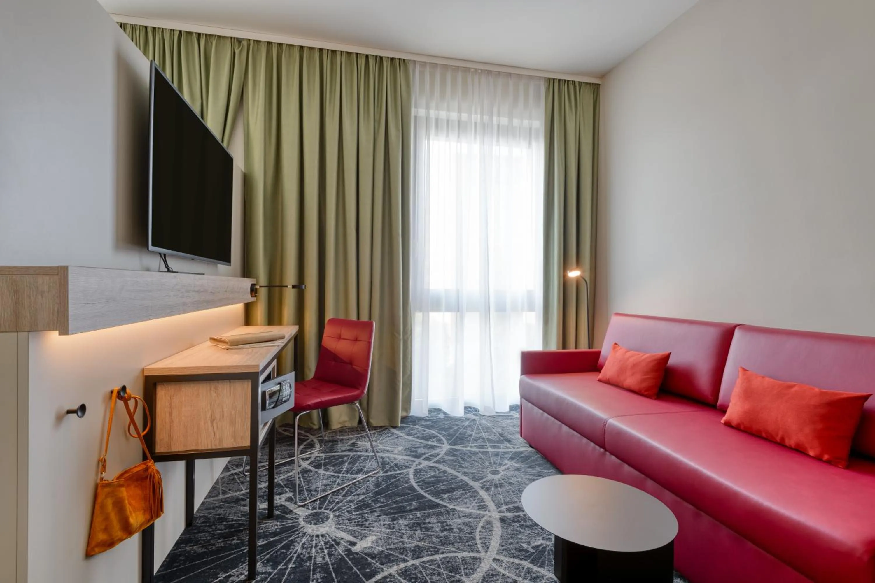 Photo of the whole room in ibis Styles Magdeburg