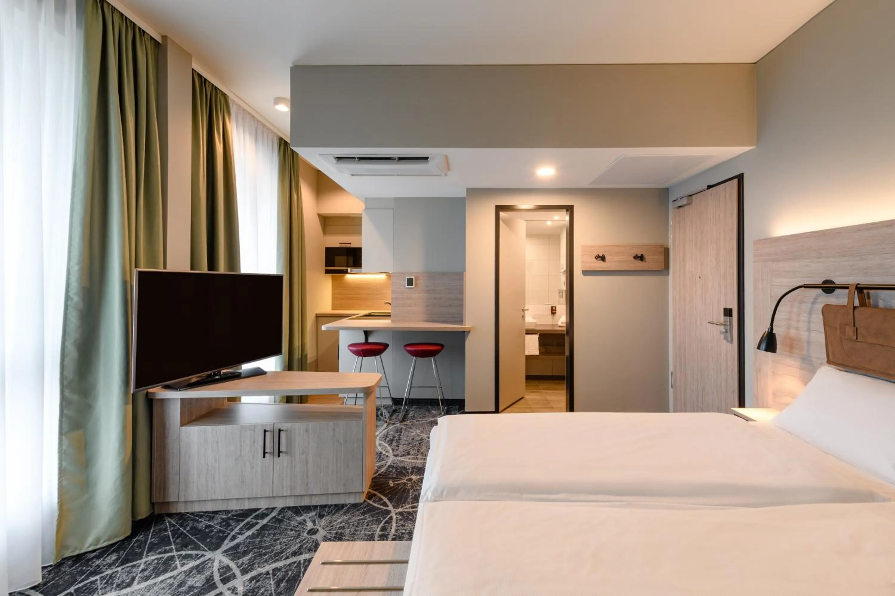 Photo of the whole room, Bed in ibis Styles Magdeburg