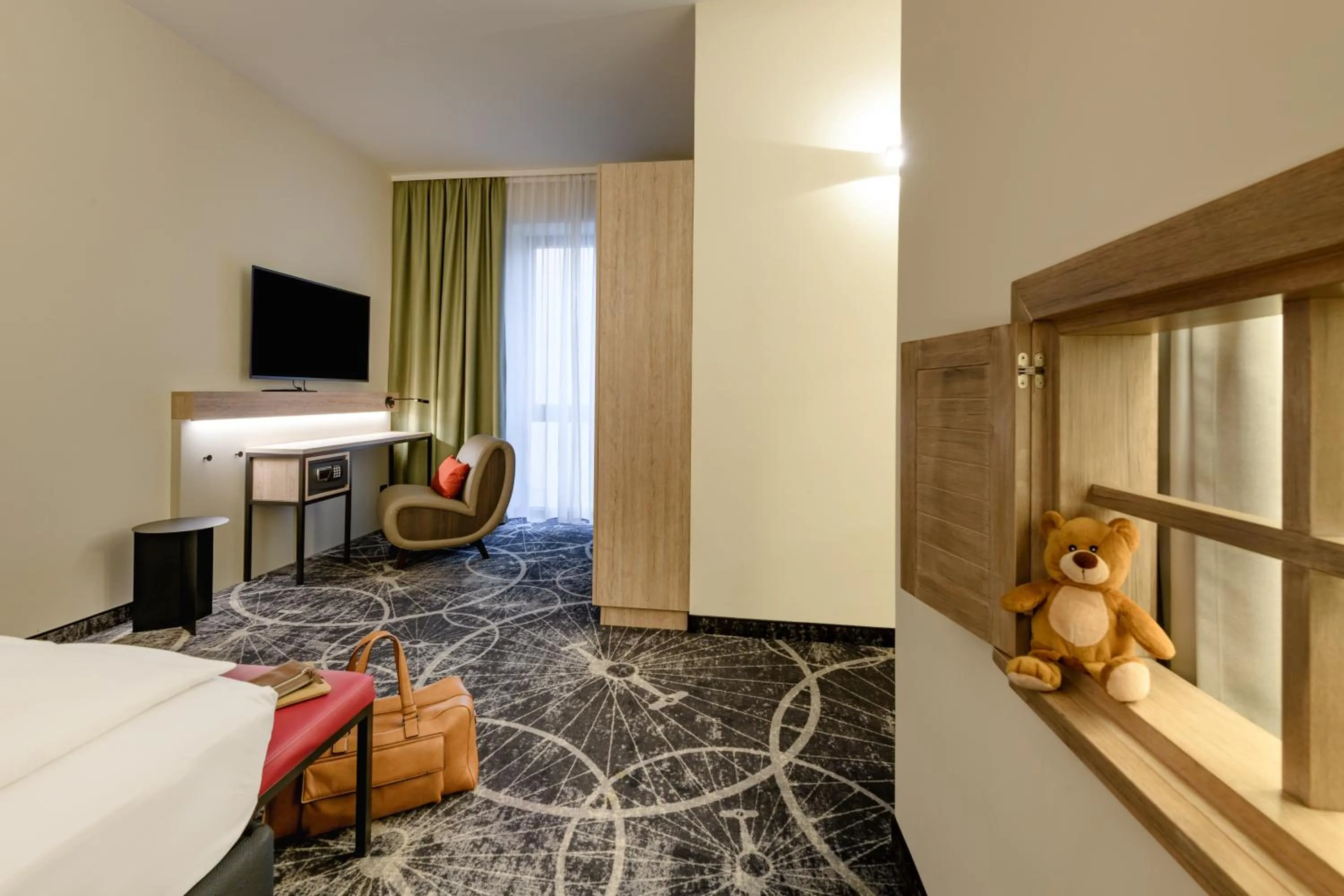 Photo of the whole room, Bed in ibis Styles Magdeburg