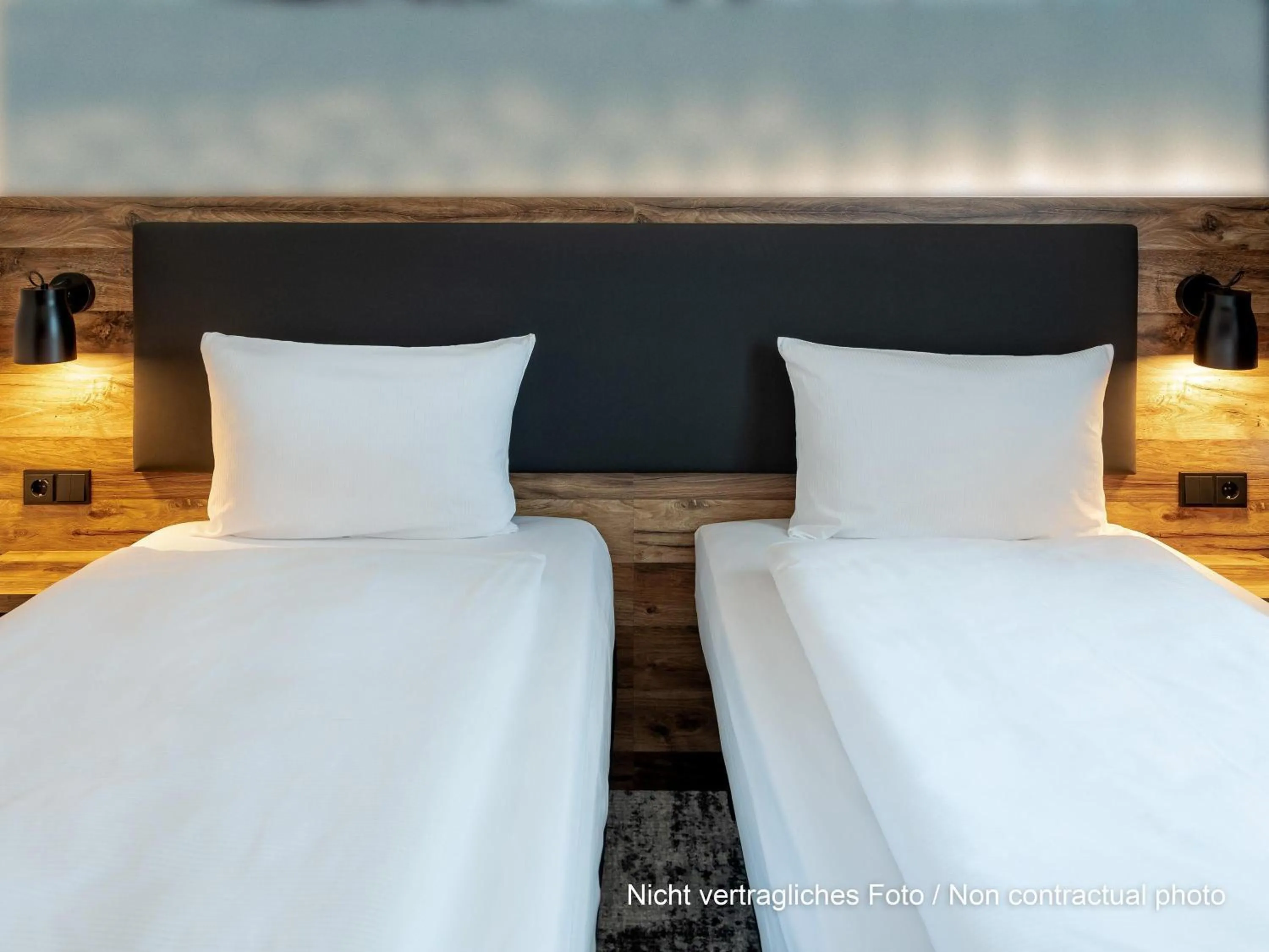 Bedroom, Bed in ibis Styles Magdeburg