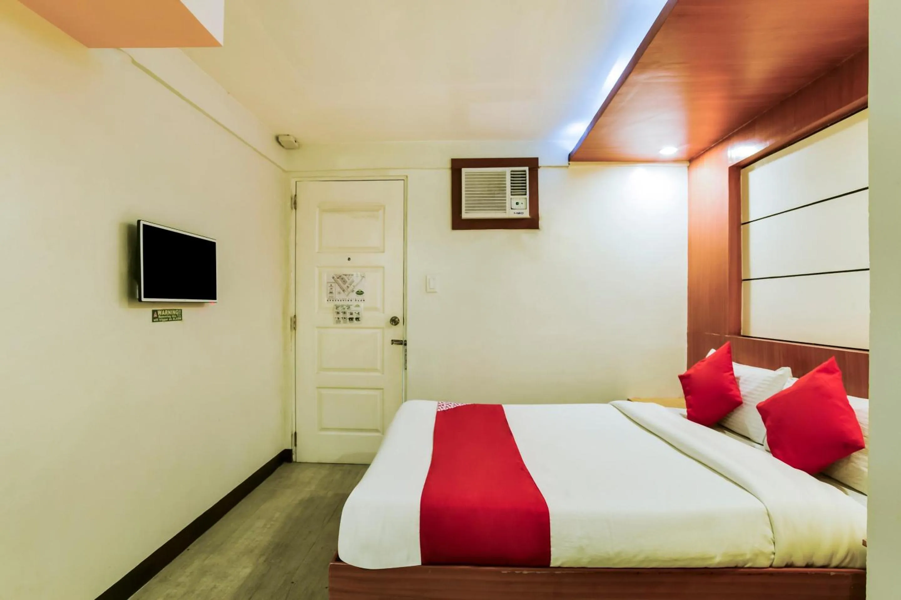 Bedroom, Bed in OYO 473 Ranchotel Drive-in