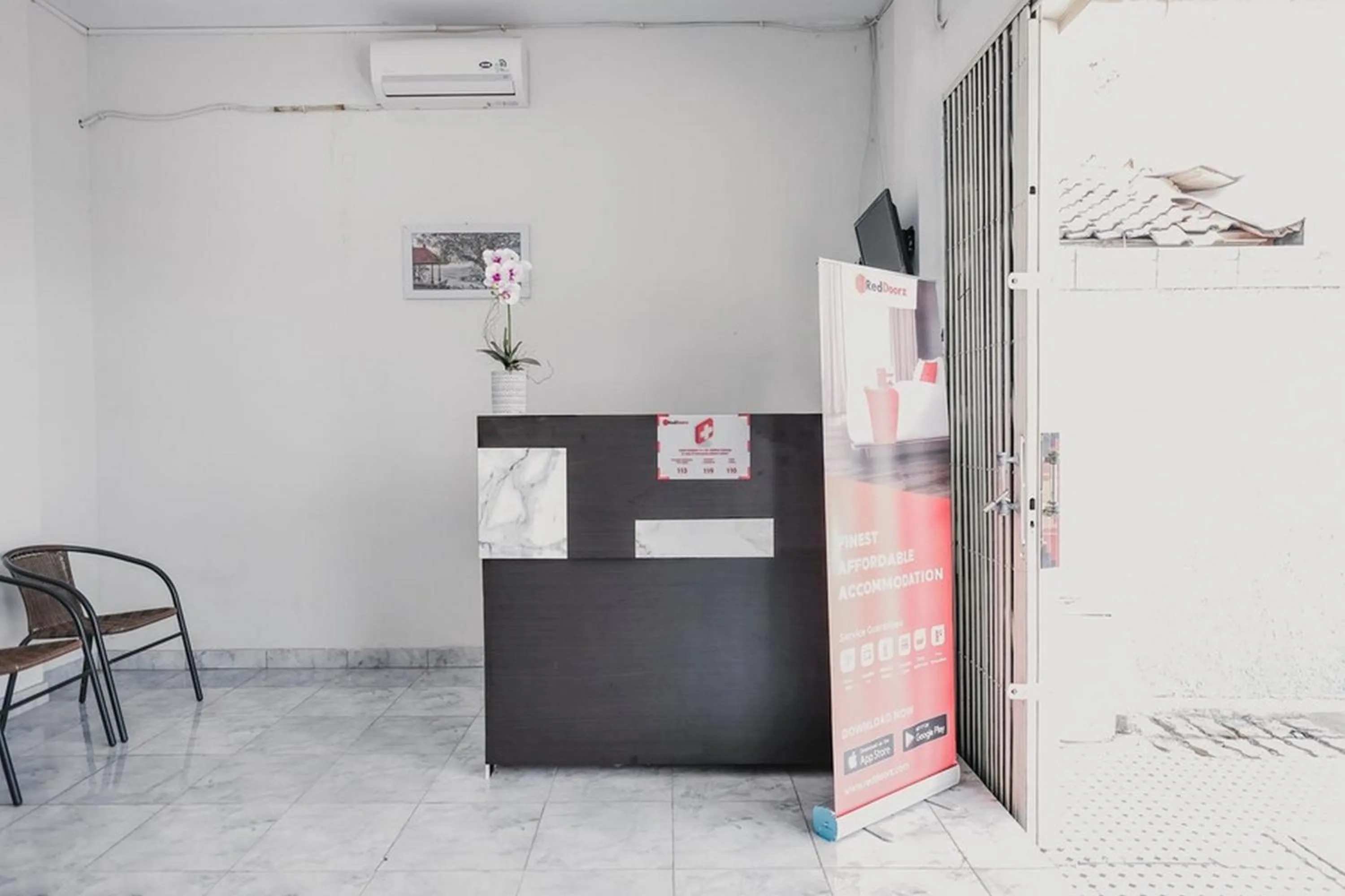 RedDoorz @ Jalan Narada Lampung