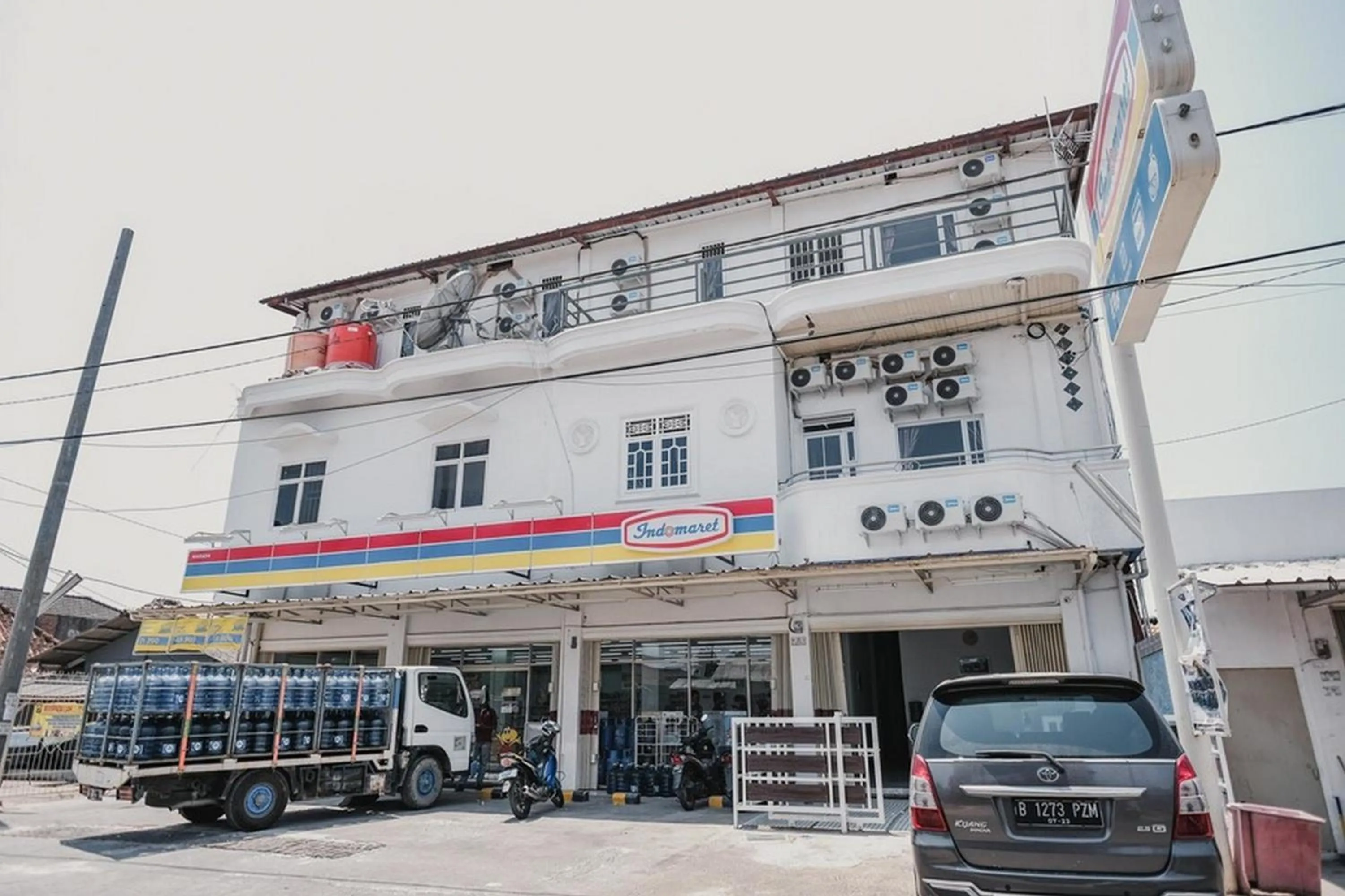 Property building in RedDoorz @ Jalan Narada Lampung