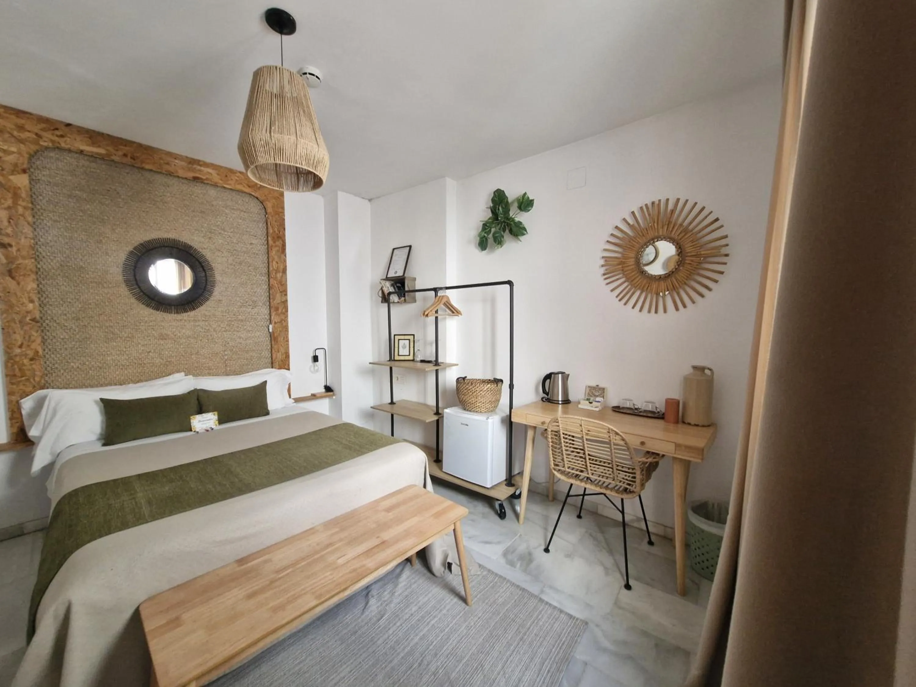 Standard Queen Room in Rooms Vita