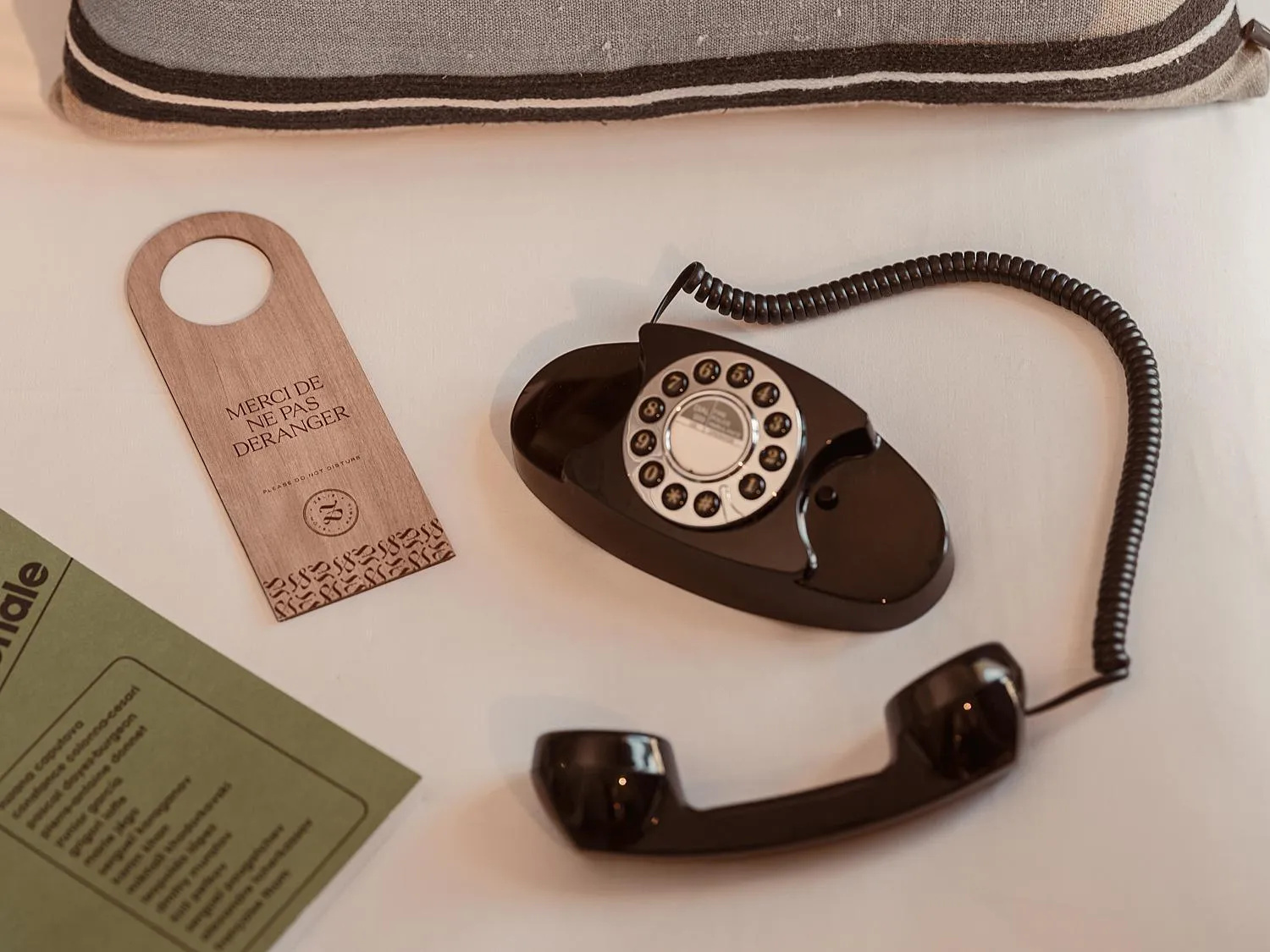 Decorative detail in Hôtel Zélie Champs-Elysées