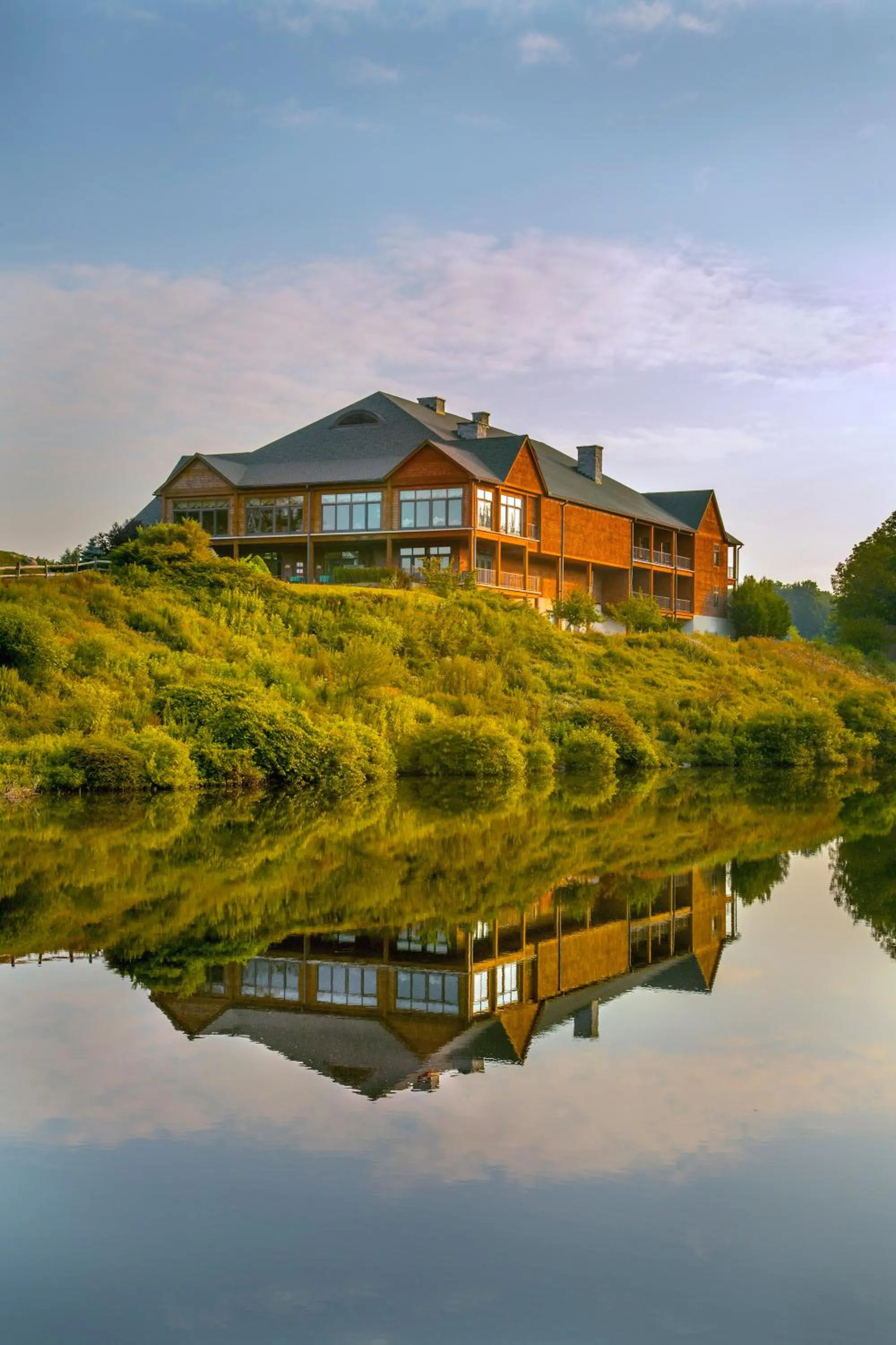 Restaurant/places to eat in Skytop Lodge