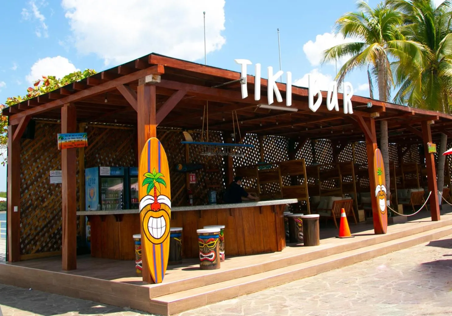 Lounge or bar in Hotel Bahia del Sol