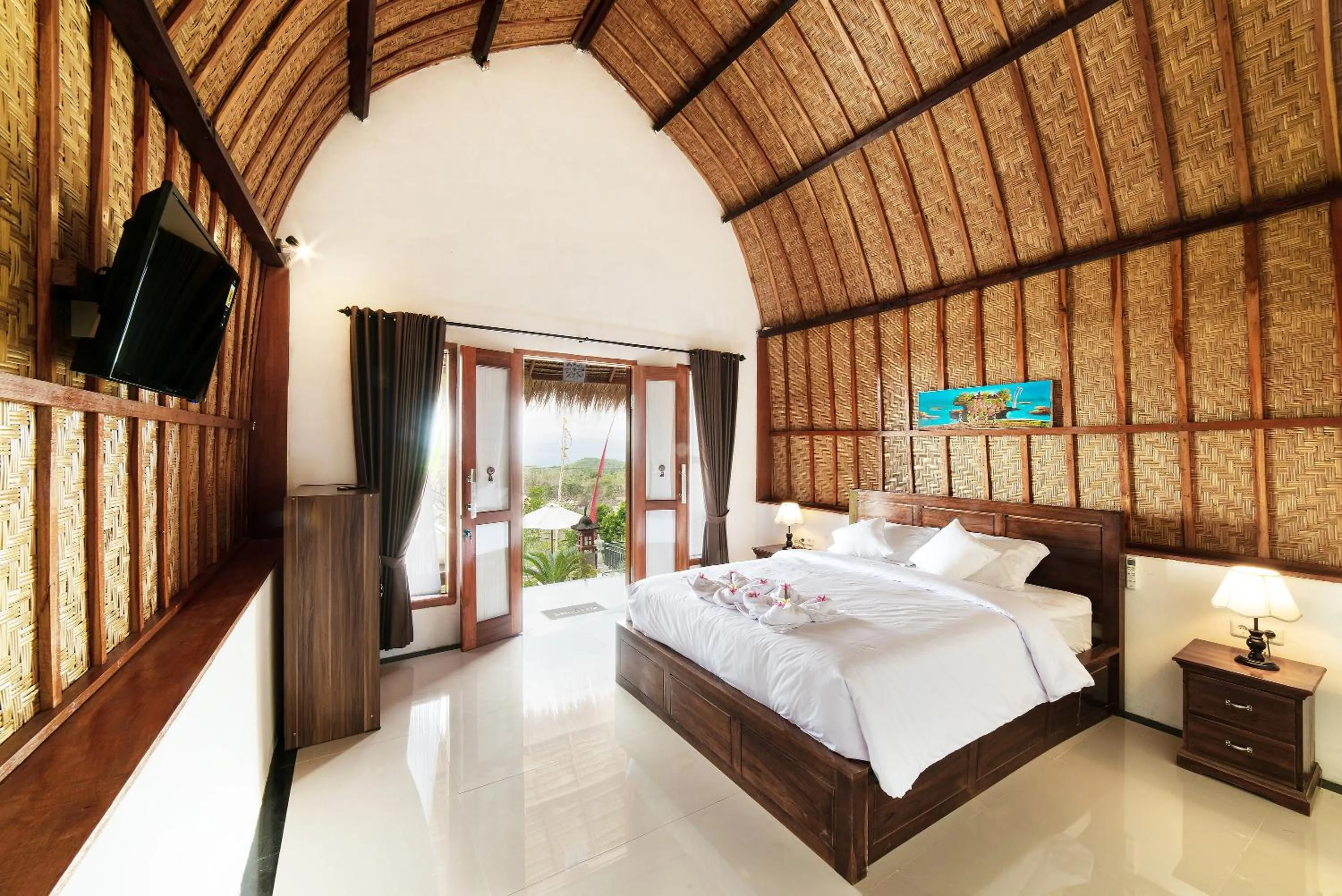 Photo of the whole room, Bed in RAMP COTTAGE