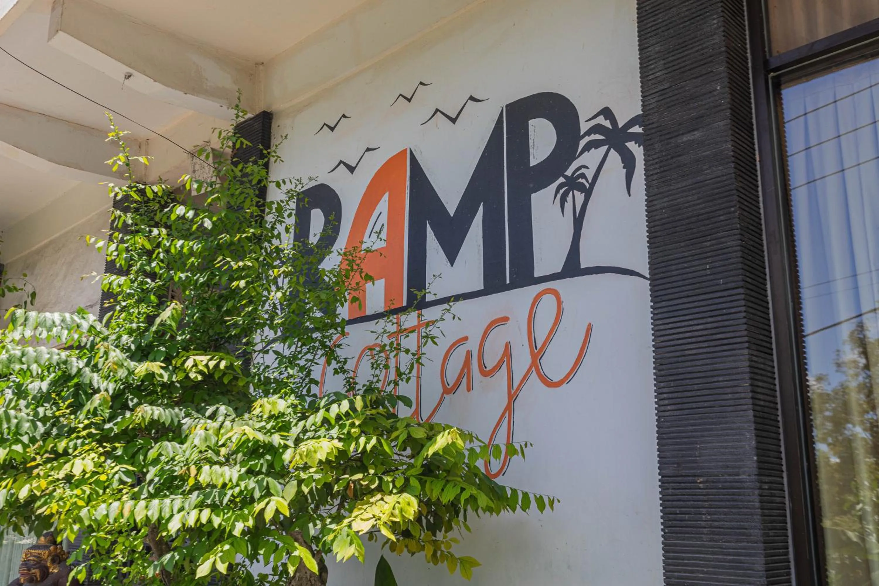 Logo/Certificate/Sign in RAMP COTTAGE