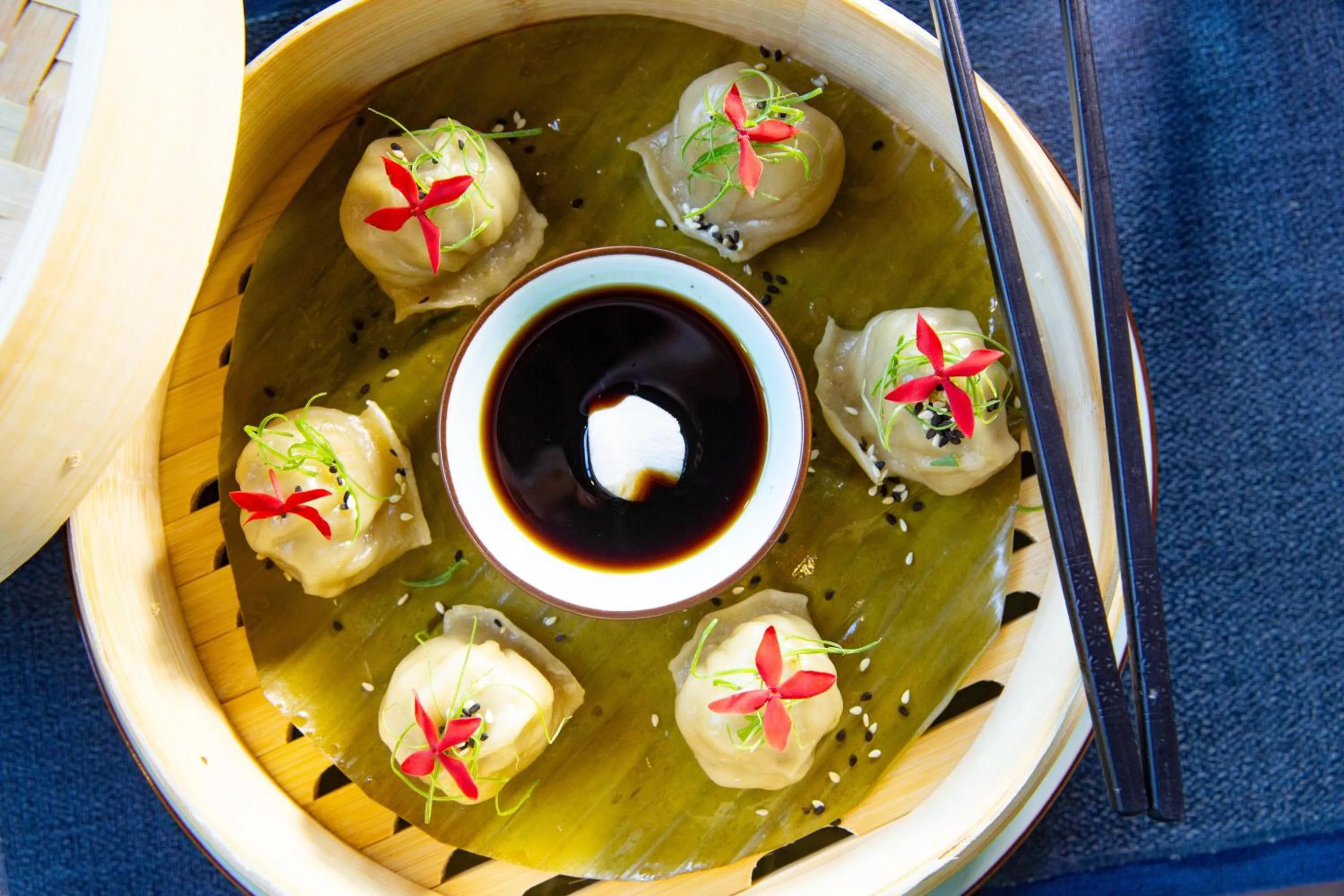 Restaurant/places to eat in Kokomo Botanical Resort - Caribbean Family Cottages