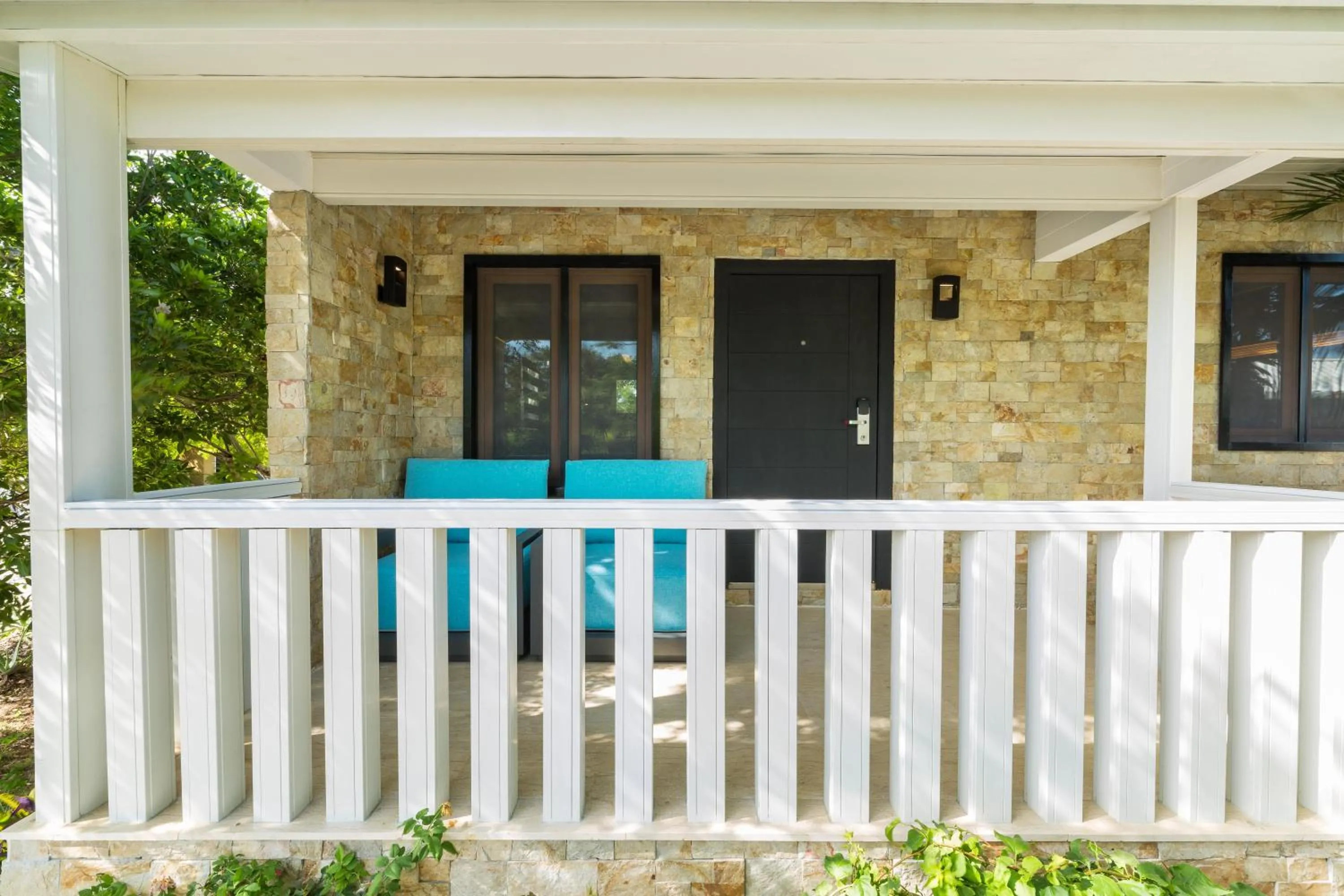 Photo of the whole room in Kokomo Botanical Resort - Caribbean Family Cottages