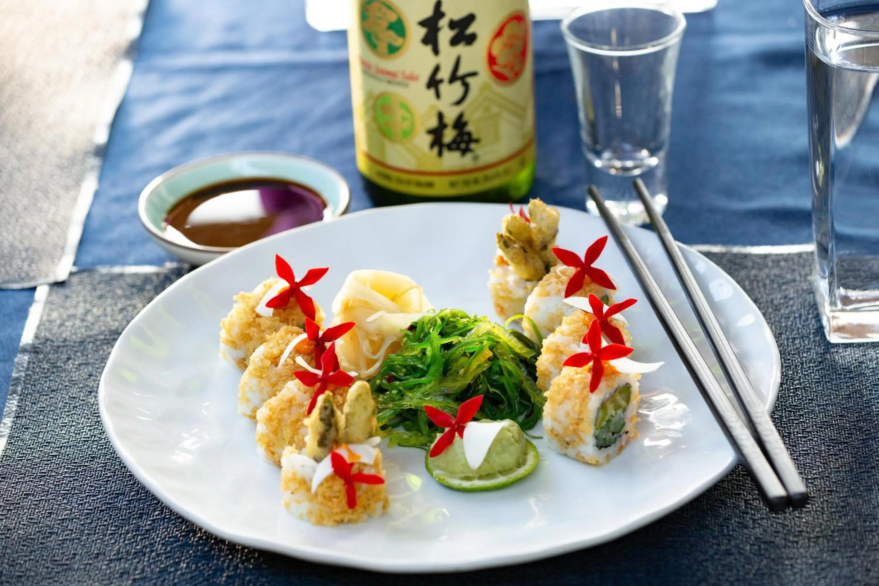 Restaurant/places to eat in Kokomo Botanical Resort - Caribbean Family Cottages