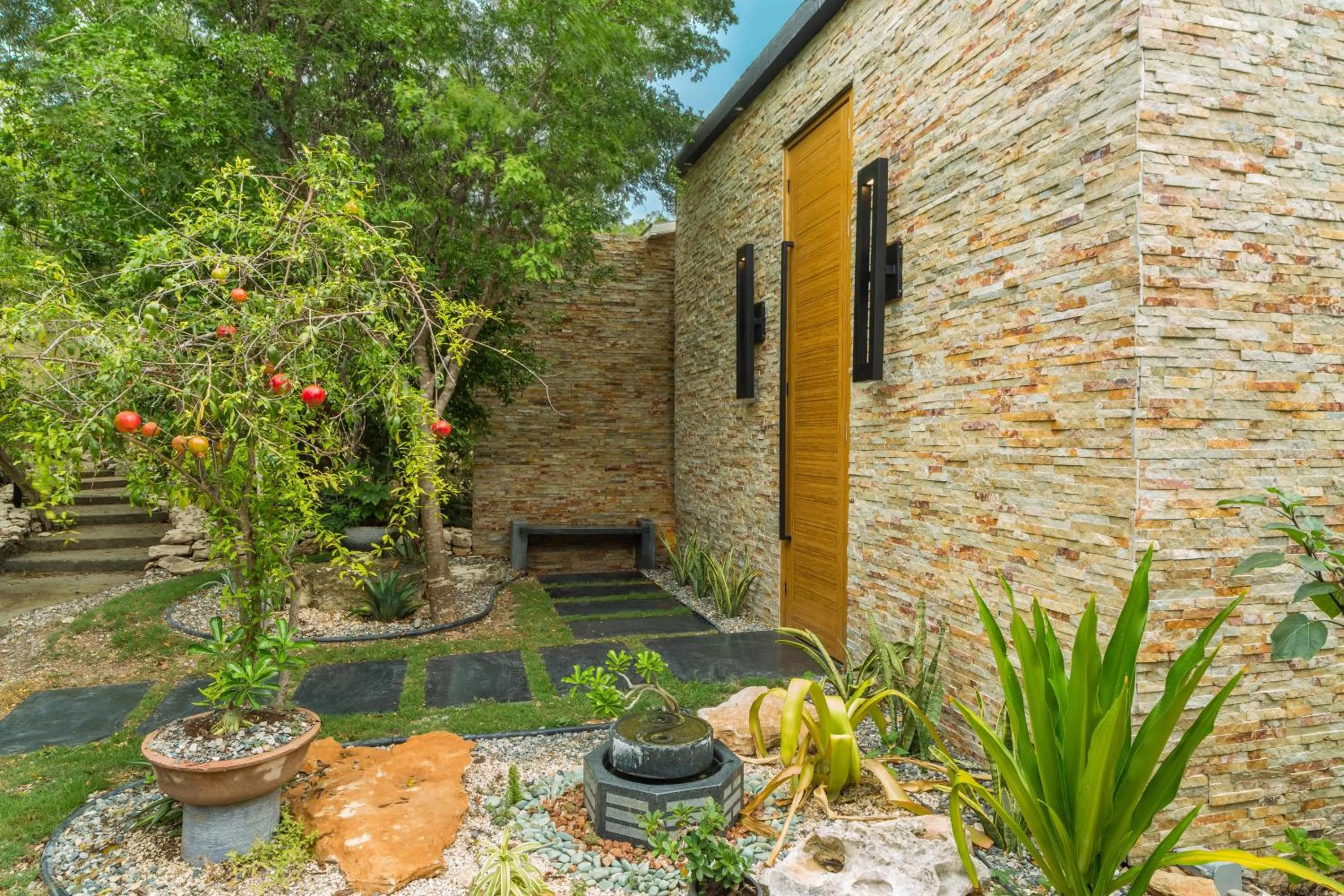 Spa and wellness centre/facilities in Kokomo Botanical Resort - Caribbean Family Cottages