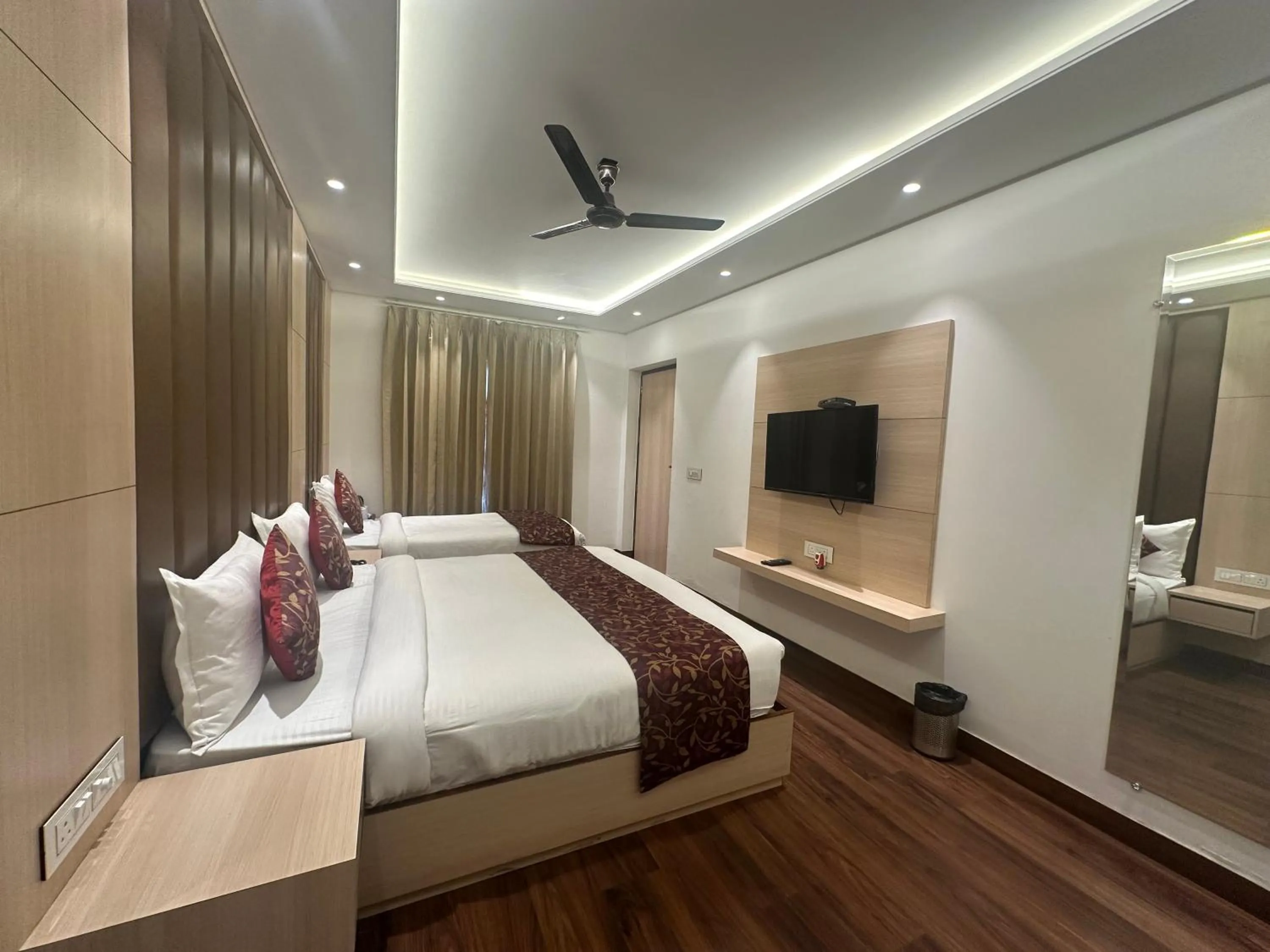 Bed in Hotel Exotic - 5 min walk from Golden Temple