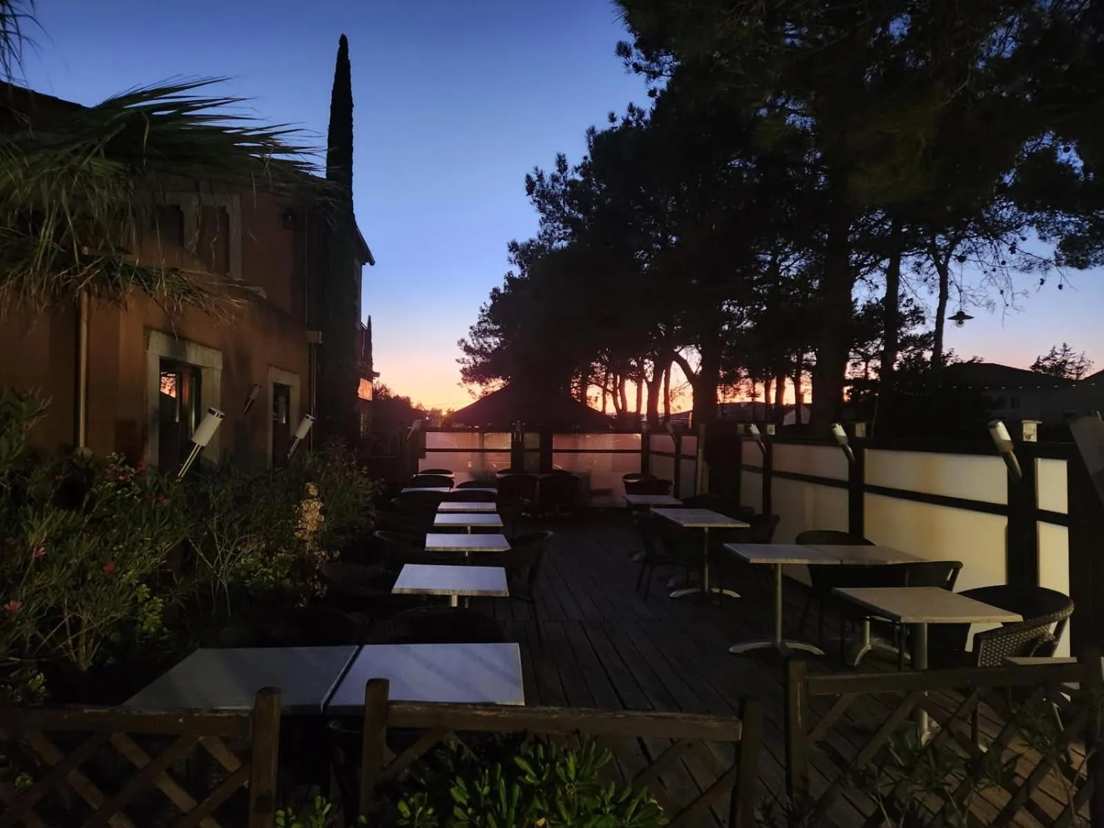 Patio in Hotel du Mas