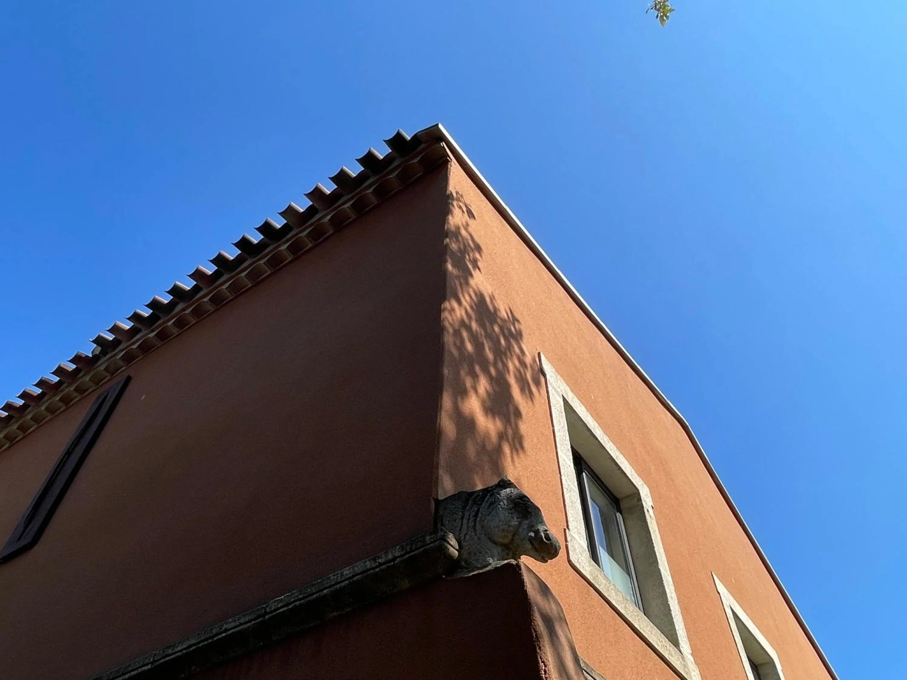 Property building in Hotel du Mas