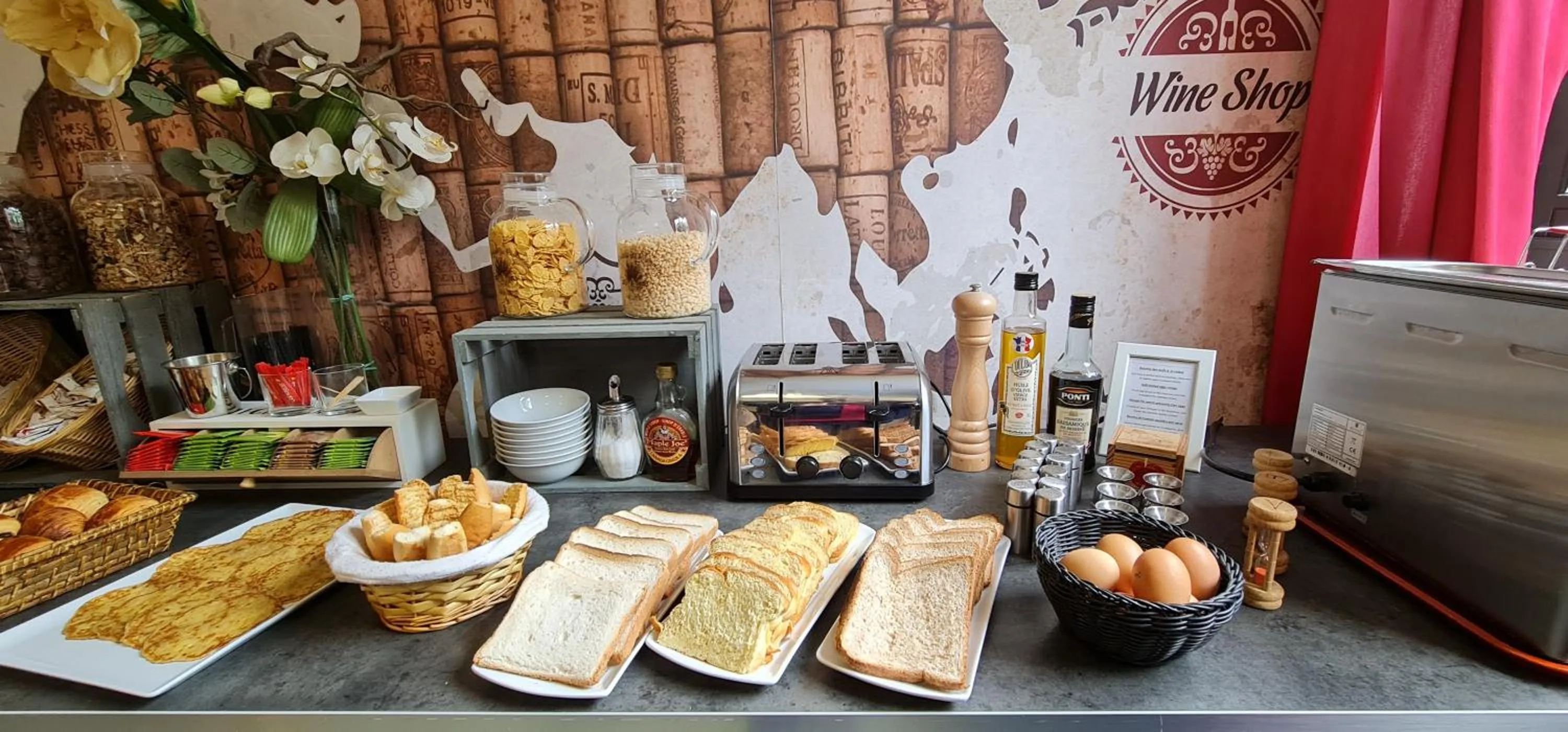 Breakfast in Hotel du Mas